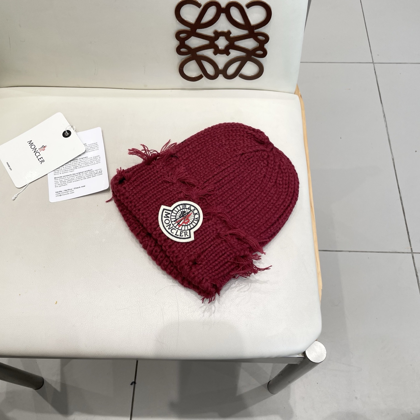  MONCLER蒙口个性破洞复古针织帽男女时尚百搭秋冬保暖毛线瓜皮冷帽潮