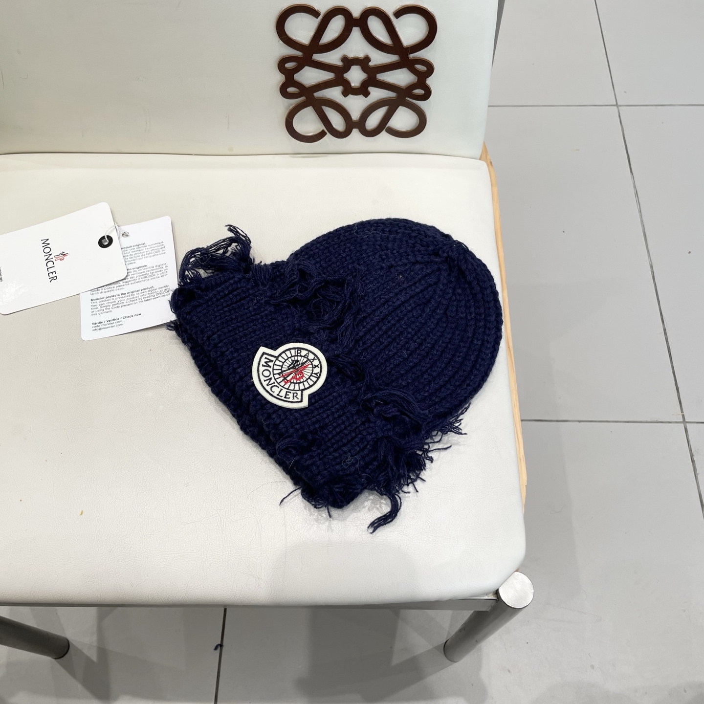  MONCLER蒙口个性破洞复古针织帽男女时尚百搭秋冬保暖毛线瓜皮冷帽潮