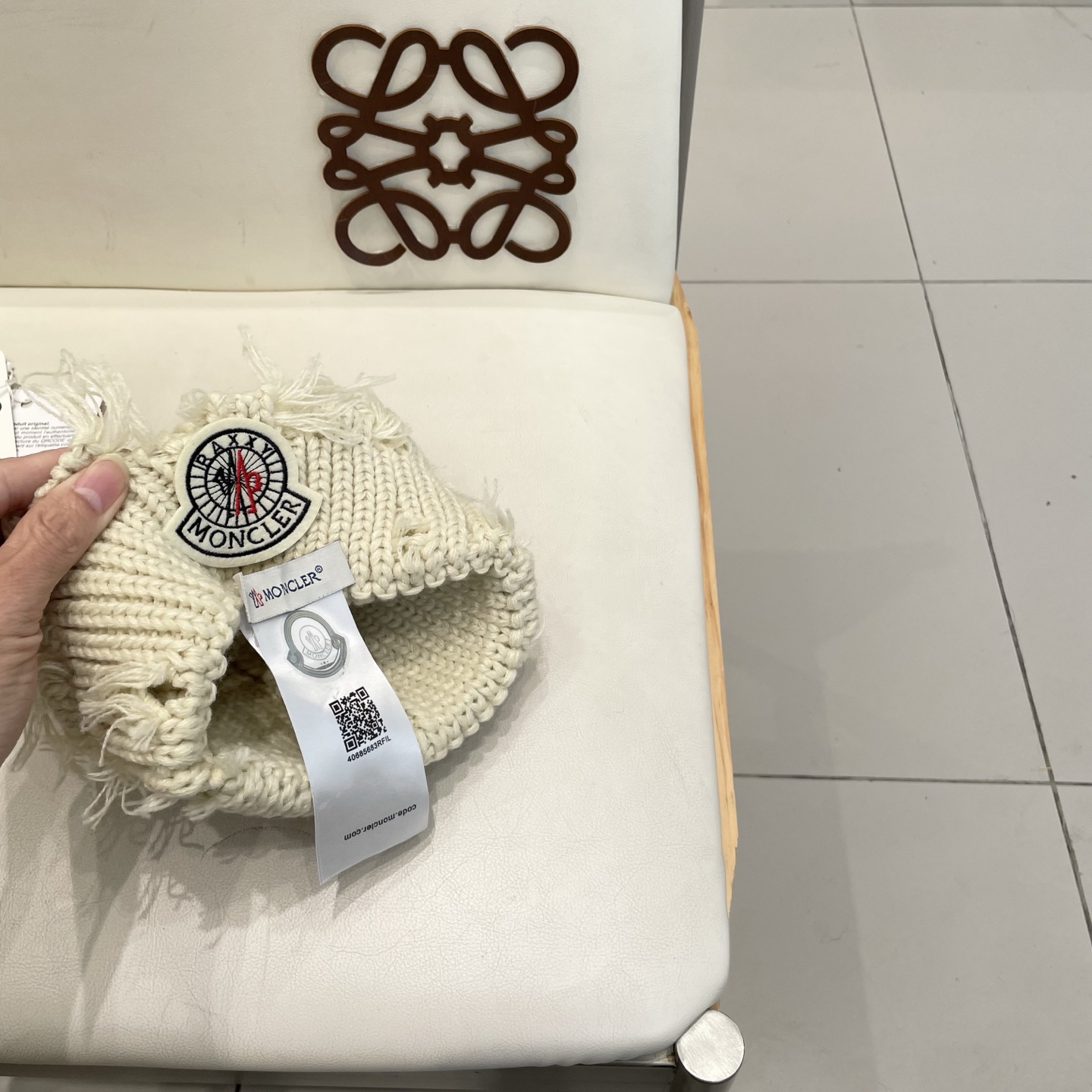  MONCLER蒙口个性破洞复古针织帽男女时尚百搭秋冬保暖毛线瓜皮冷帽潮