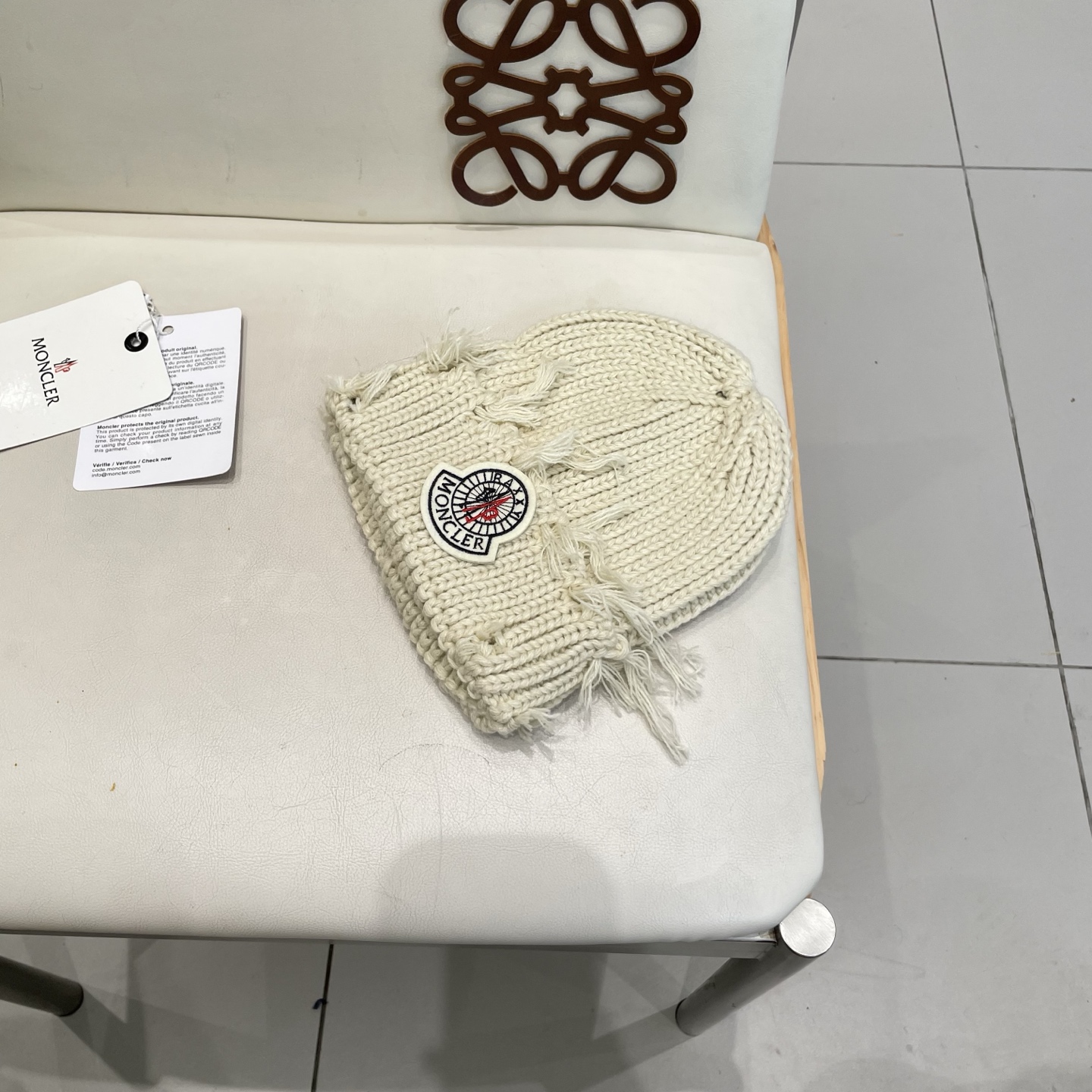  MONCLER蒙口个性破洞复古针织帽男女时尚百搭秋冬保暖毛线瓜皮冷帽潮