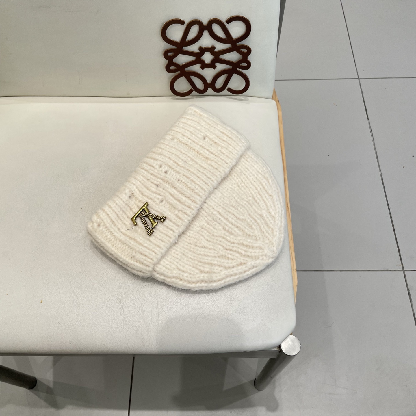  Lv路易威登针织毛线帽，男女通用