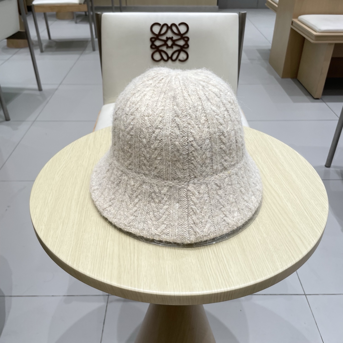 chanel香奈儿复古纯色水桶帽子女百搭毛绒针织渔夫帽冬季保暖显脸小盆帽女