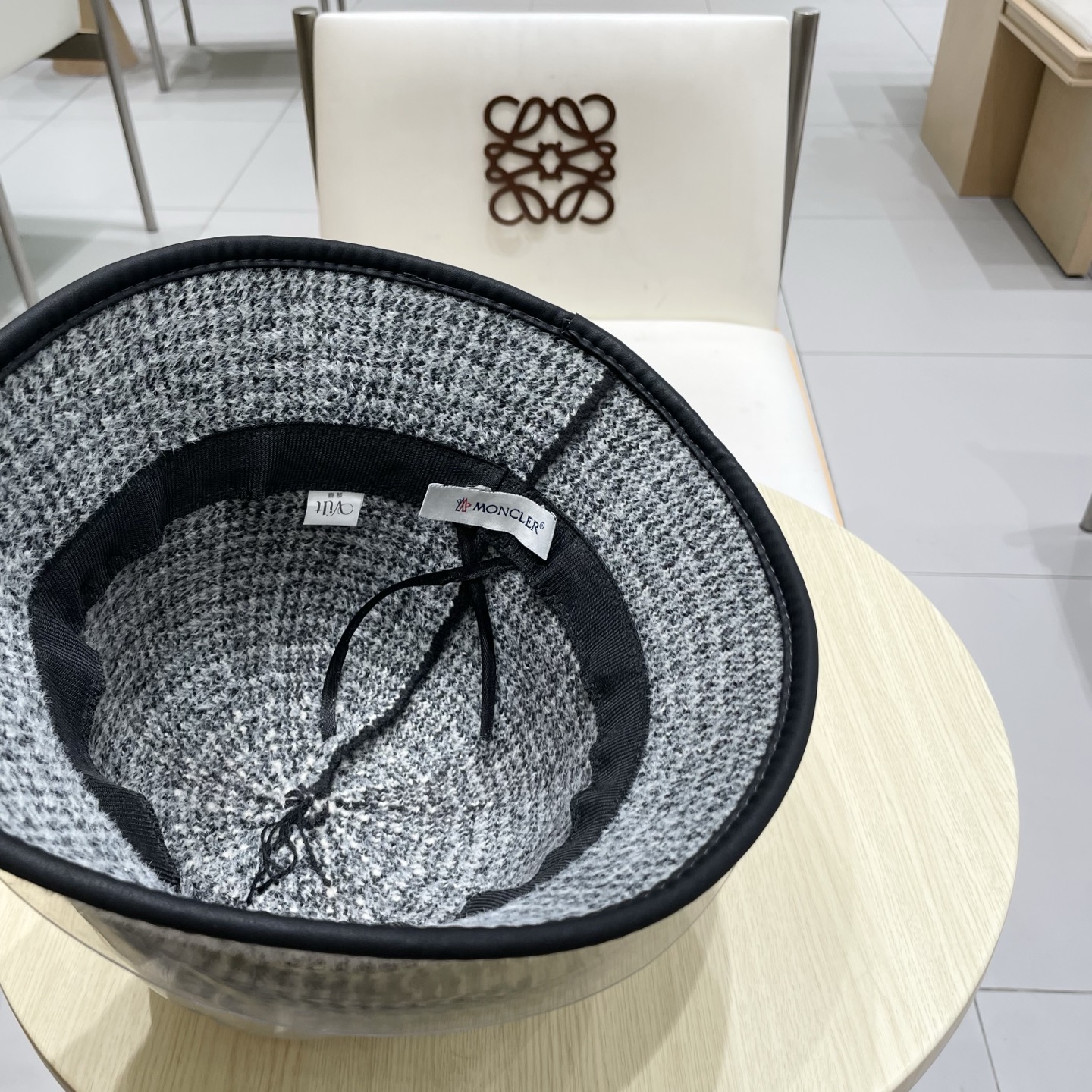  MONCLER蒙口新款秋冬季千鸟格针织水桶帽子女百搭时髦复古气质保暖渔夫帽潮