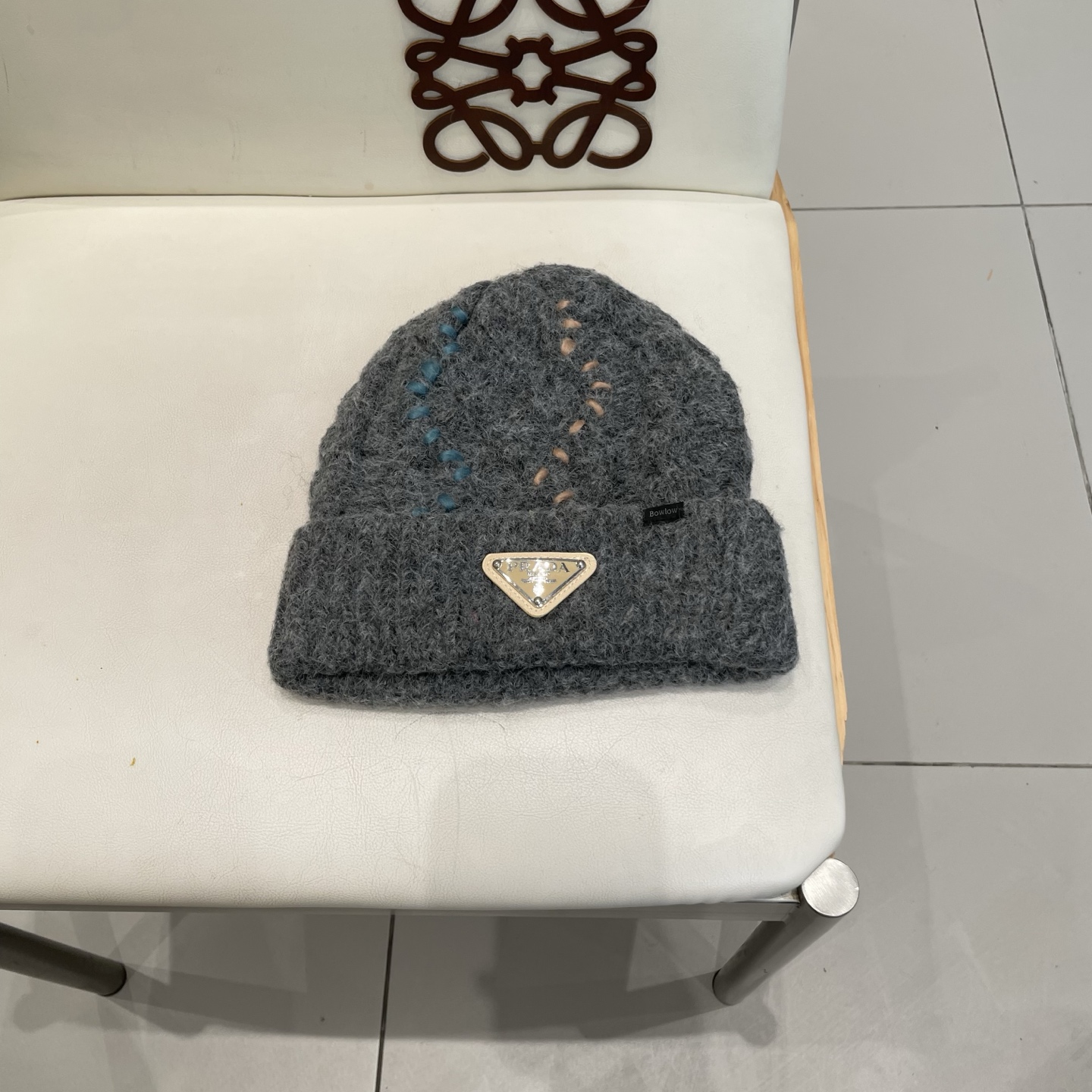  🧢普拉达PRADA👒 秋冬新款针织毛线帽，超火爆💖质感一流，出街超好搭配！减龄神器