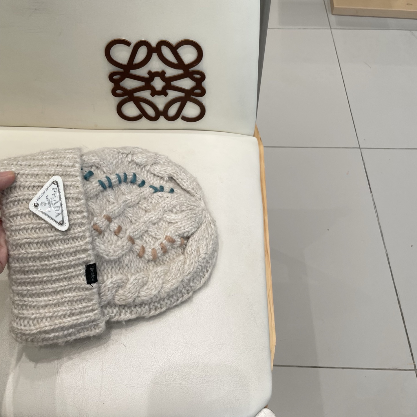  🧢普拉达PRADA👒 秋冬新款针织毛线帽，超火爆💖质感一流，出街超好搭配！减龄神器