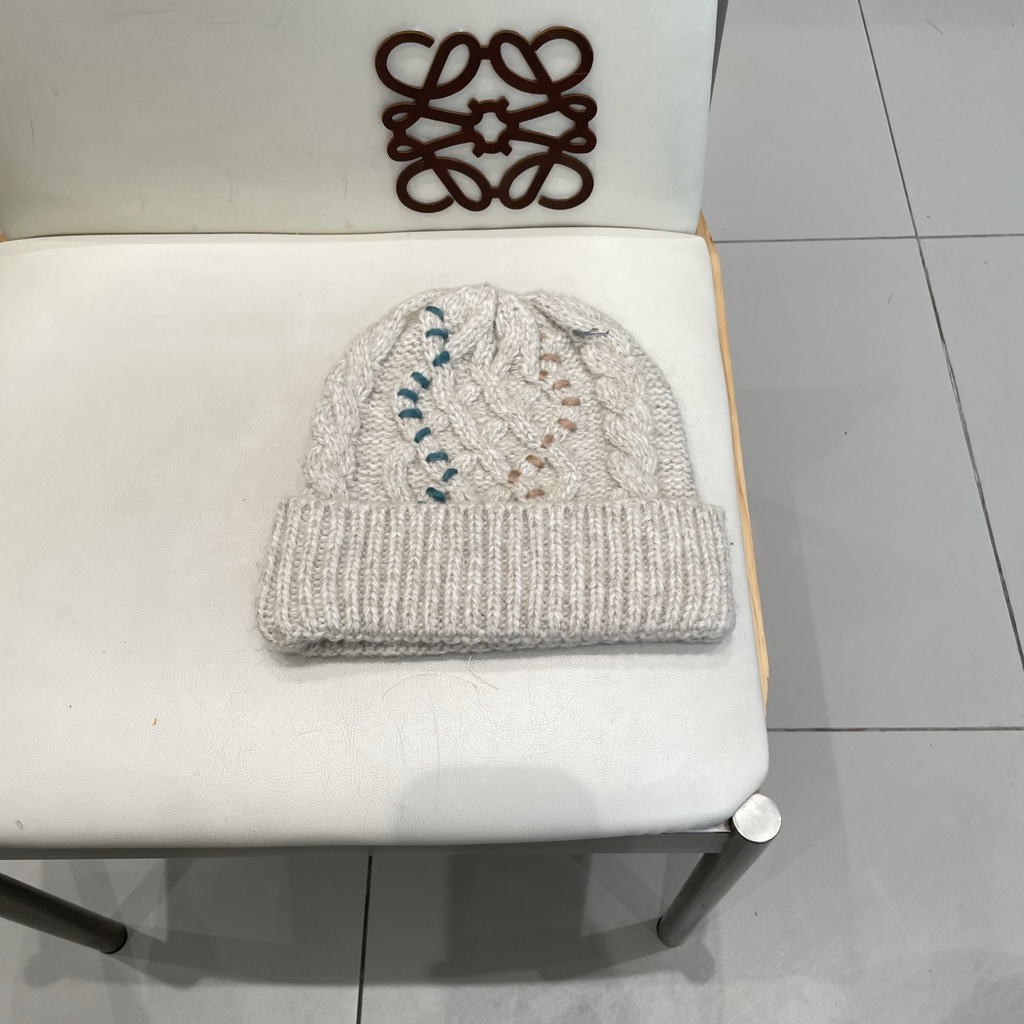  🧢普拉达PRADA👒 秋冬新款针织毛线帽，超火爆💖质感一流，出街超好搭配！减龄神器