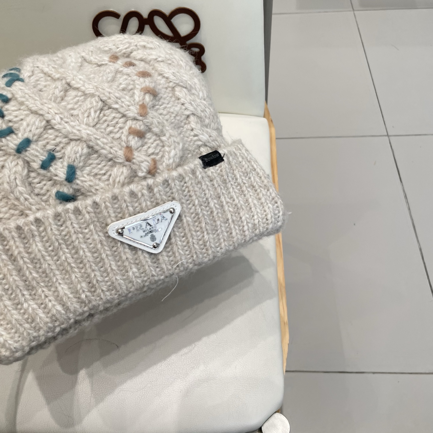  🧢普拉达PRADA👒 秋冬新款针织毛线帽，超火爆💖质感一流，出街超好搭配！减龄神器