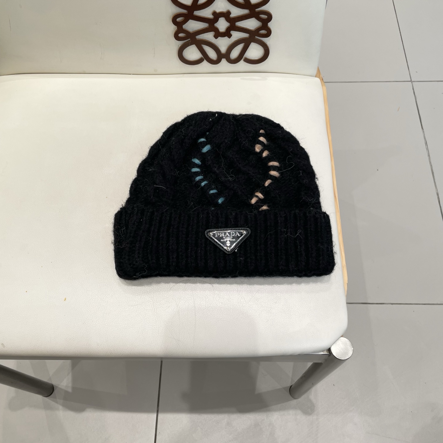  🧢普拉达PRADA👒 秋冬新款针织毛线帽，超火爆💖质感一流，出街超好搭配！减龄神器