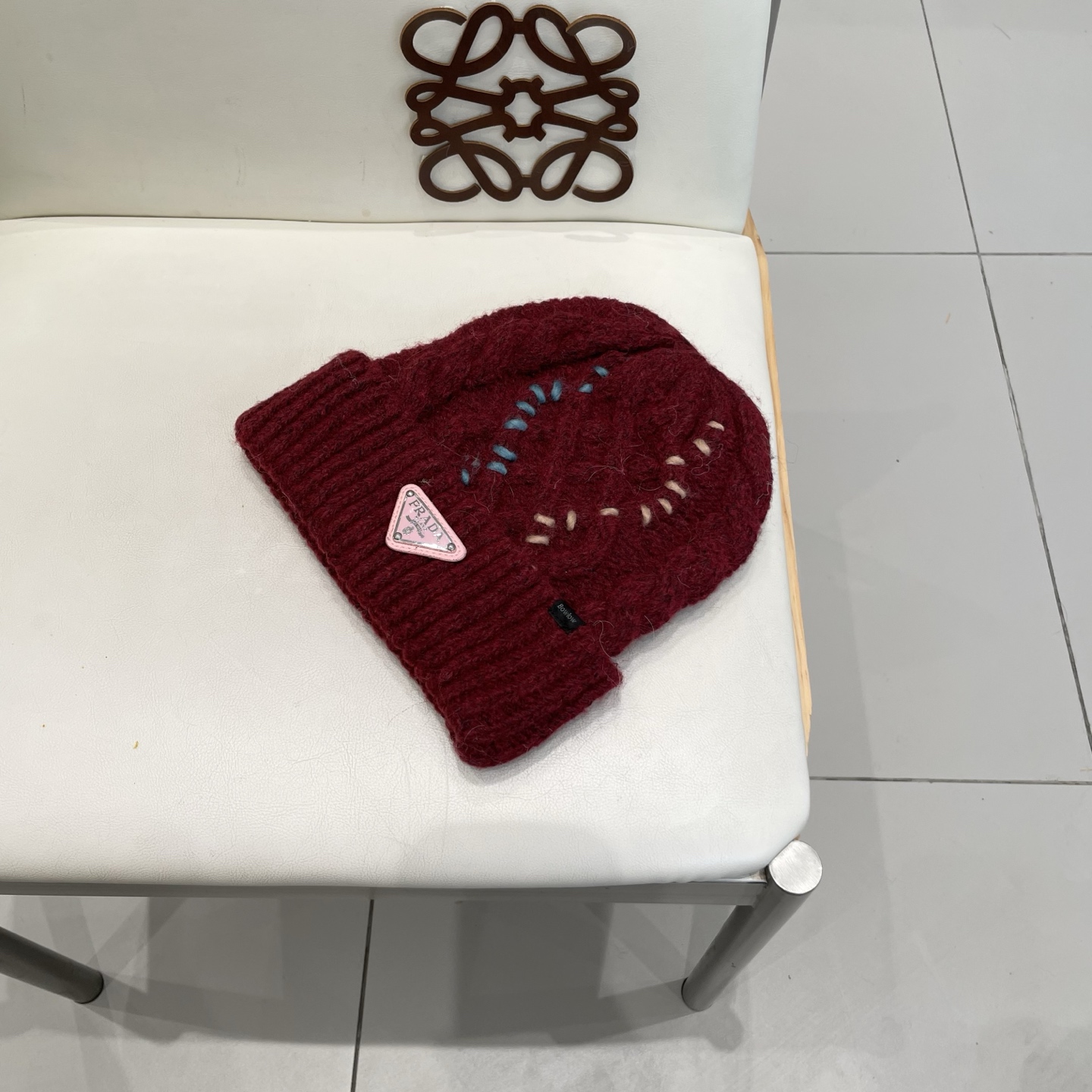  🧢普拉达PRADA👒 秋冬新款针织毛线帽，超火爆💖质感一流，出街超好搭配！减龄神器