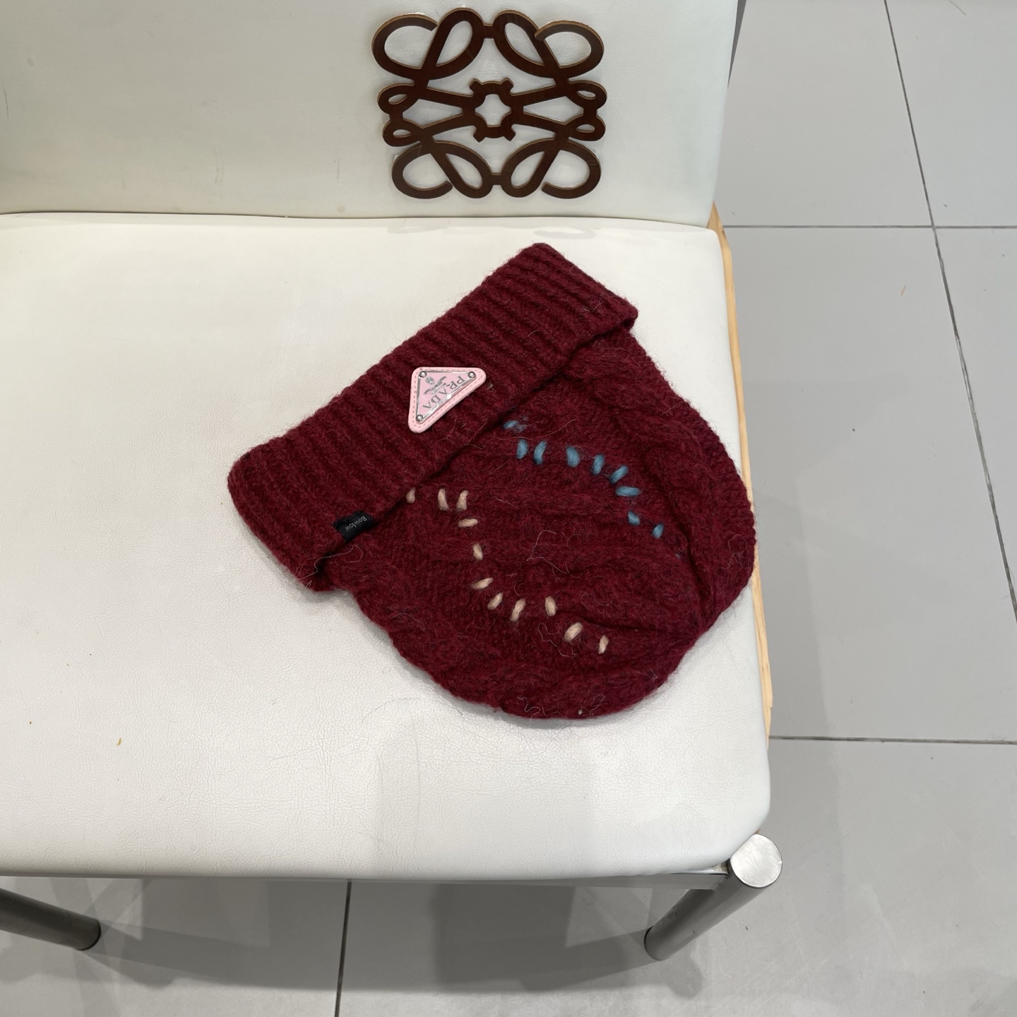  🧢普拉达PRADA👒 秋冬新款针织毛线帽，超火爆💖质感一流，出街超好搭配！减龄神器