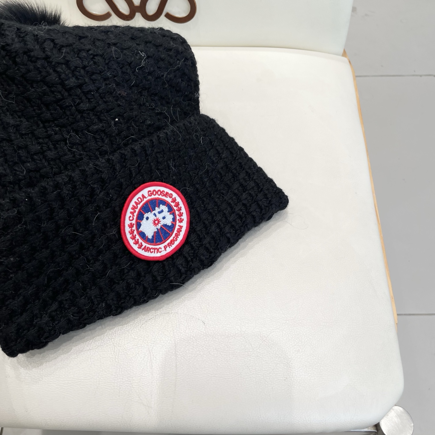  加拿大鹅。CANADA GOOSE 官网最新羊毛针织帽，官网原单复刻.非常柔软亲肤，弹性很好！有质感又