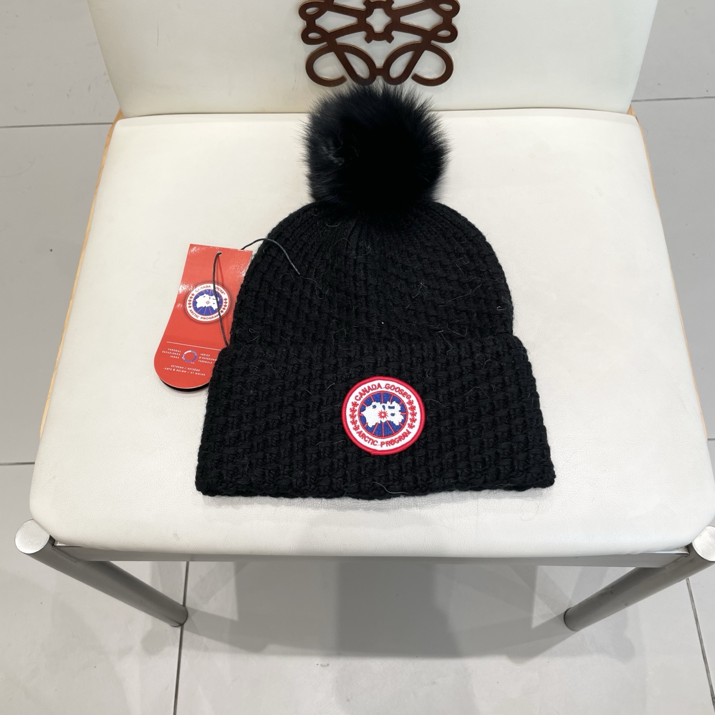  加拿大鹅。CANADA GOOSE 官网最新羊毛针织帽，官网原单复刻.非常柔软亲肤，弹性很好！有质感又