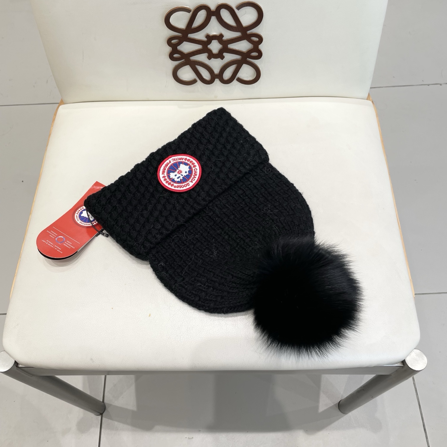  加拿大鹅。CANADA GOOSE 官网最新羊毛针织帽，官网原单复刻.非常柔软亲肤，弹性很好！有质感又