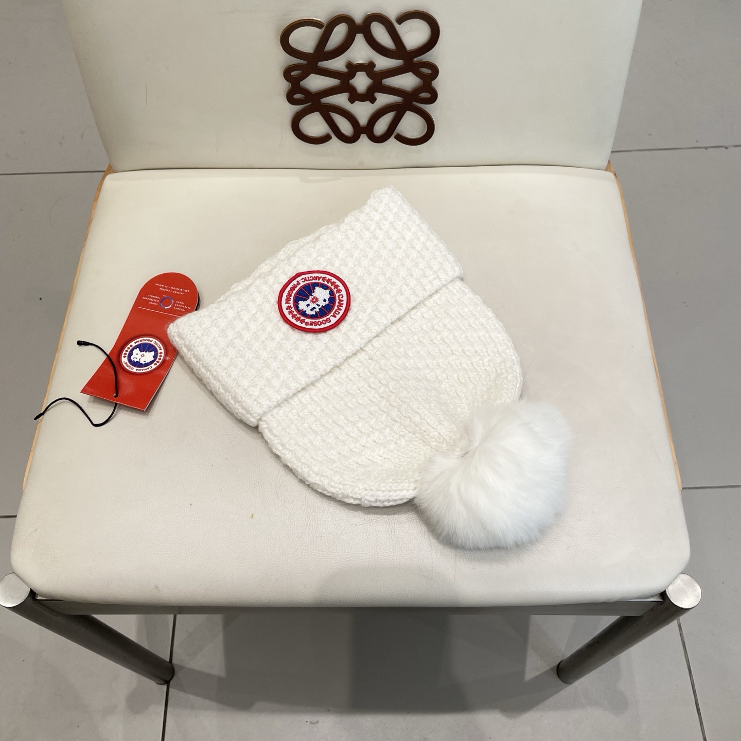  加拿大鹅。CANADA GOOSE 官网最新羊毛针织帽，官网原单复刻.非常柔软亲肤，弹性很好！有质感又