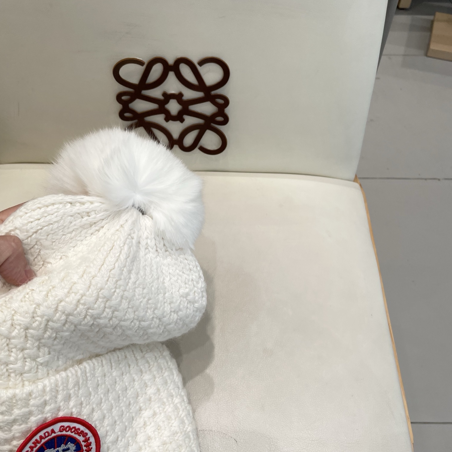  加拿大鹅。CANADA GOOSE 官网最新羊毛针织帽，官网原单复刻.非常柔软亲肤，弹性很好！有质感又