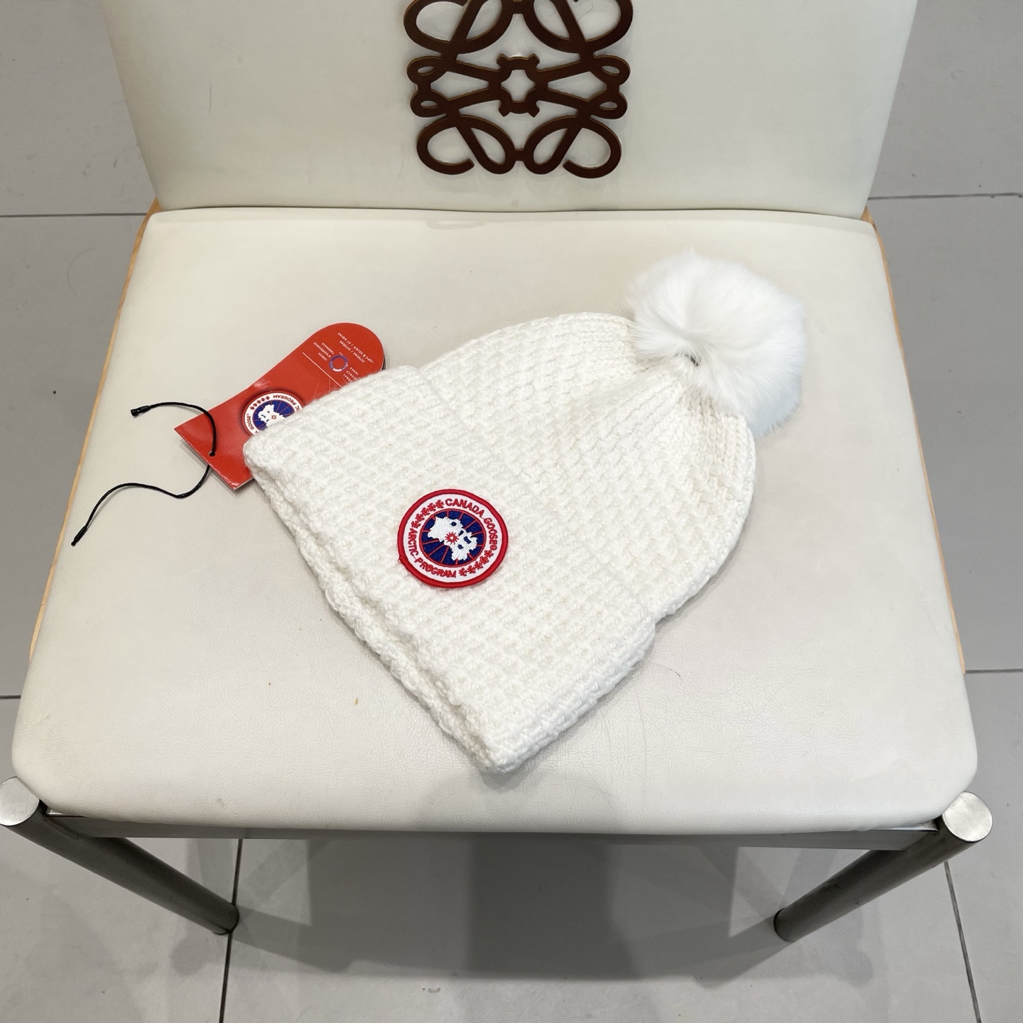  加拿大鹅。CANADA GOOSE 官网最新羊毛针织帽，官网原单复刻.非常柔软亲肤，弹性很好！有质感又