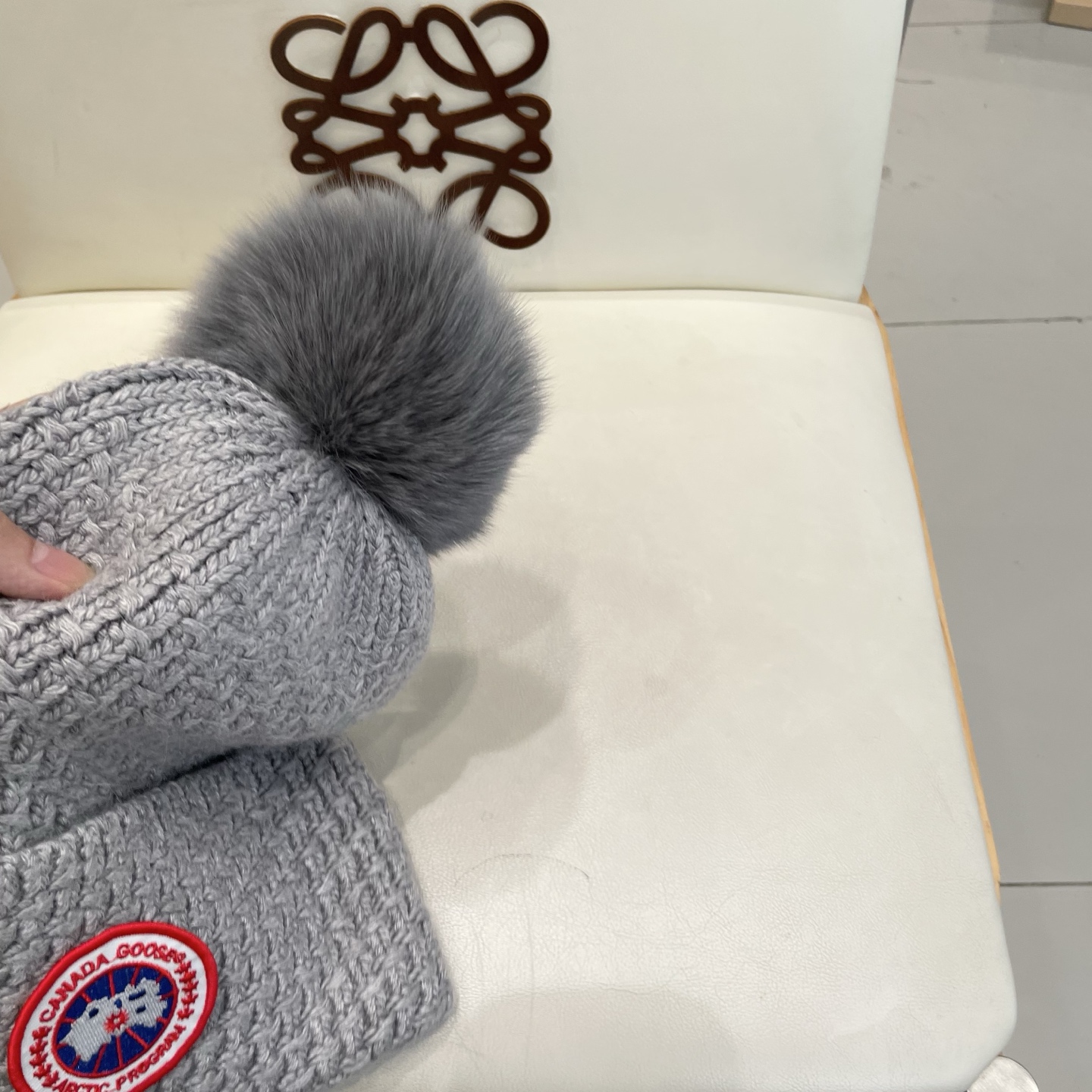  加拿大鹅。CANADA GOOSE 官网最新羊毛针织帽，官网原单复刻.非常柔软亲肤，弹性很好！有质感又