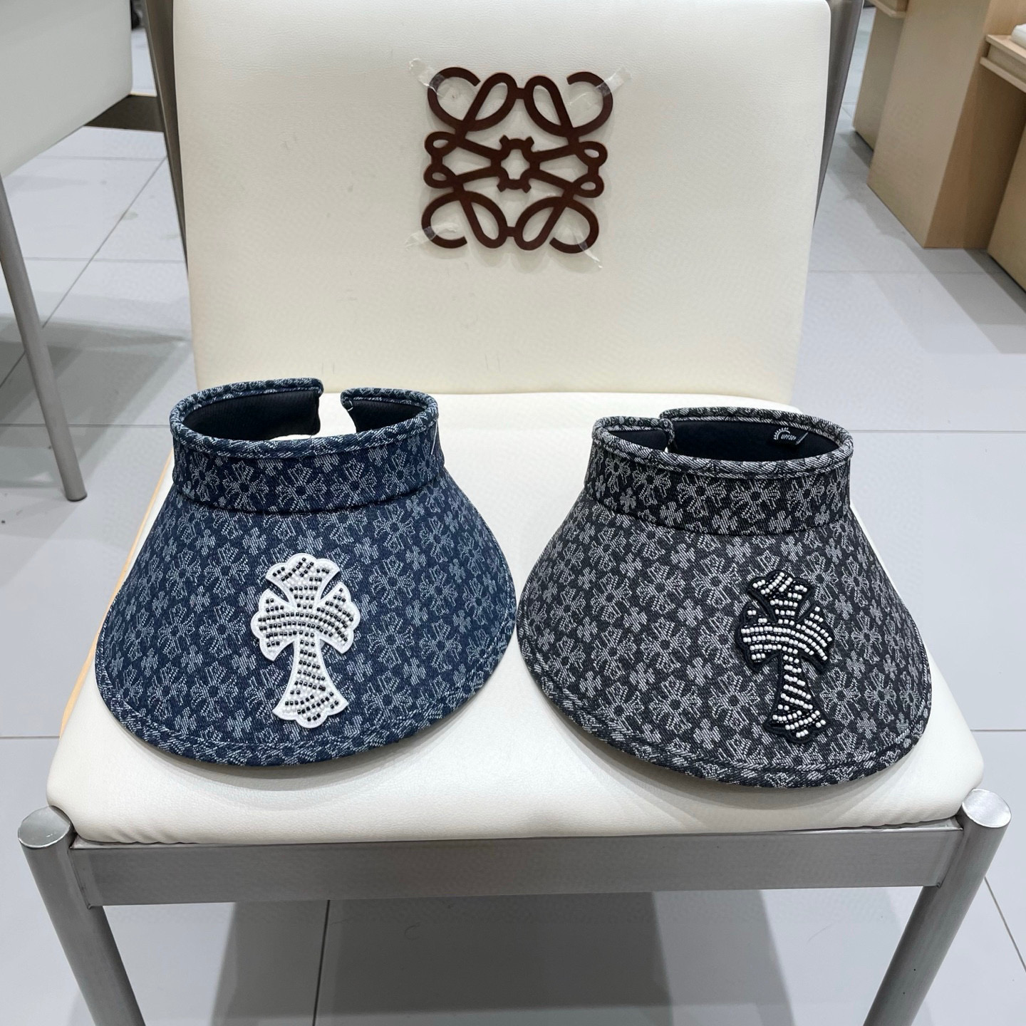  克罗心轻奢款空顶帽
高级！