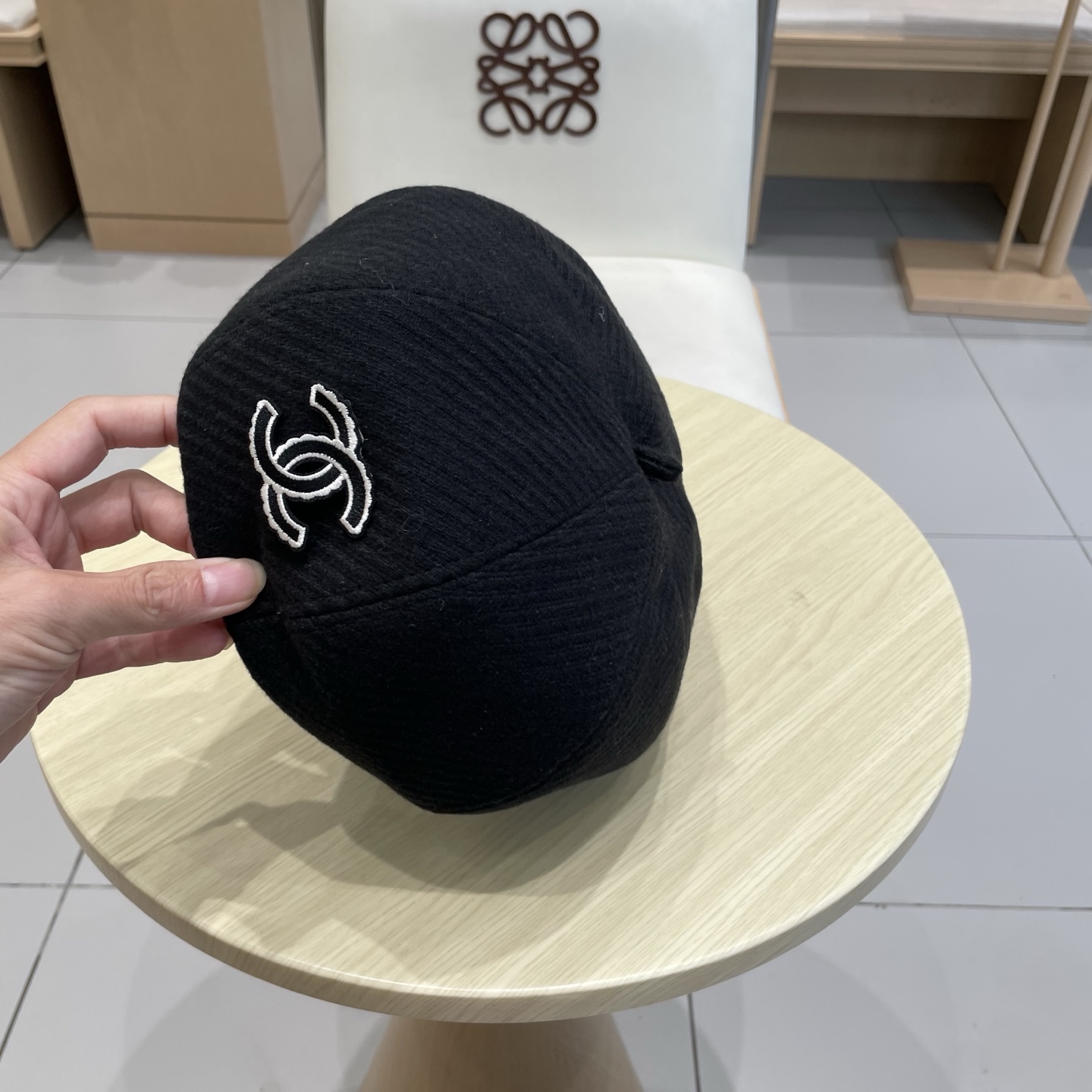  Chanel香奈儿秋冬保暖纹理显瘦减龄毛呢贝雷帽子女网红小众休闲百搭时尚画家帽