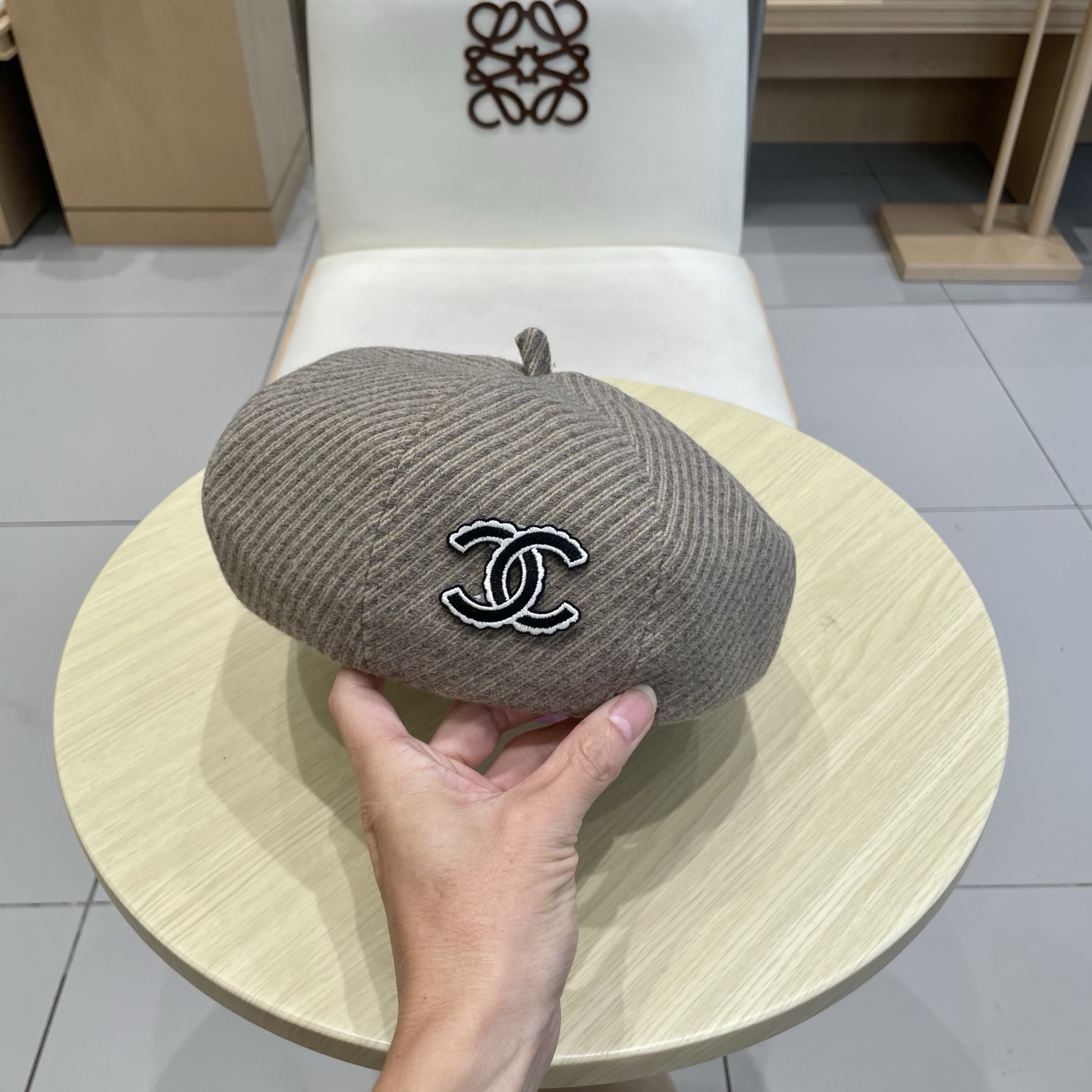  Chanel香奈儿秋冬保暖纹理显瘦减龄毛呢贝雷帽子女网红小众休闲百搭时尚画家帽