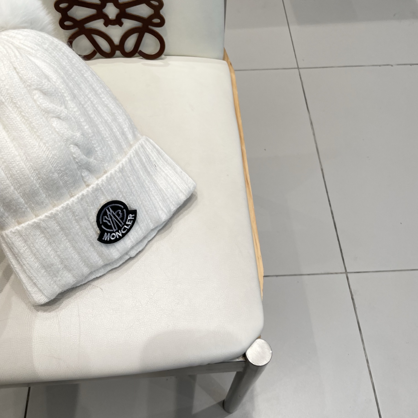  蒙口。【羊毛单帽-带狐狸毛球】客供小羊毛！珍贵典藏的灵魂帽子！客供色纱.每个颜色都非常好看！经典！手感