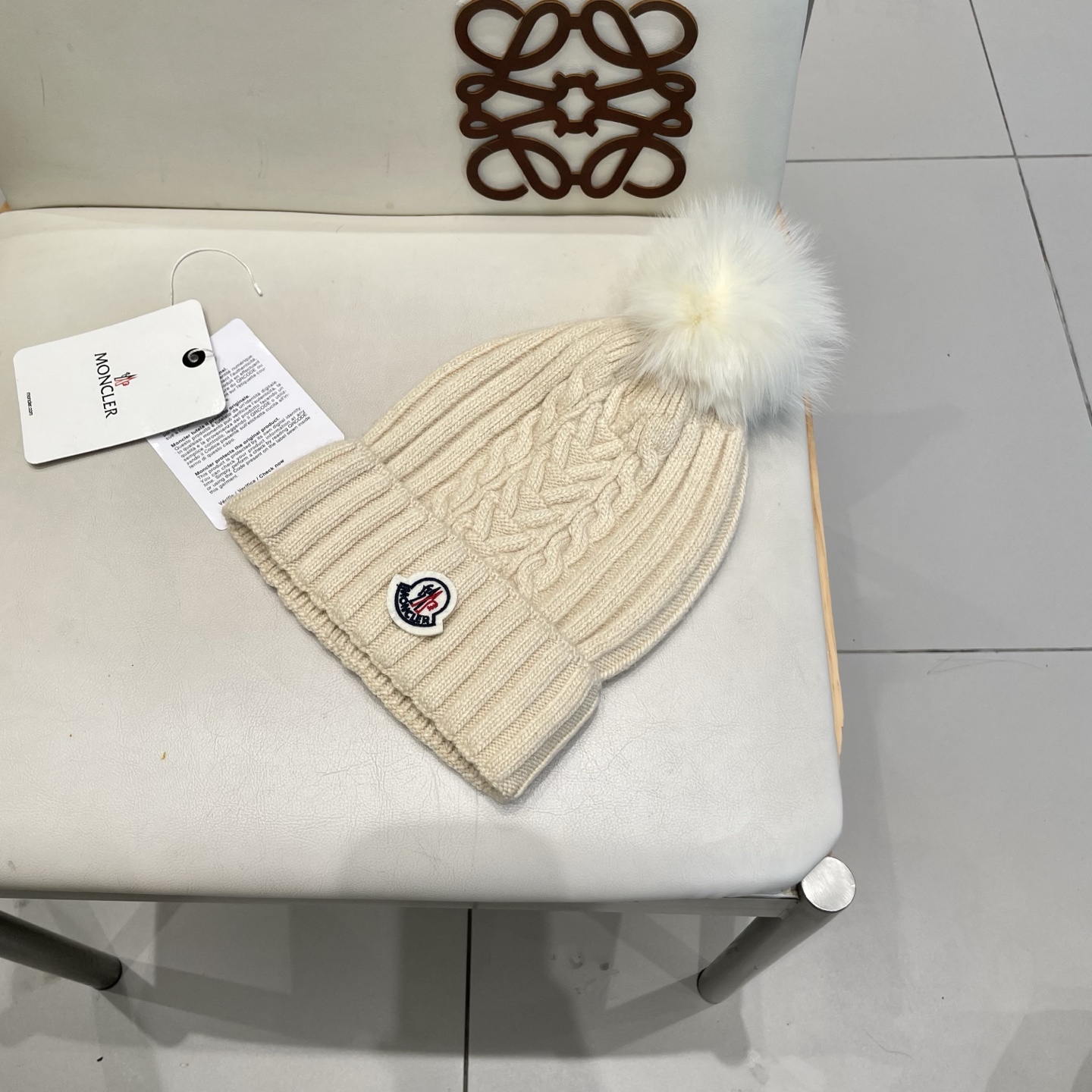  蒙口。【羊毛单帽➕狐狸毛球】客供小羊毛！珍贵典藏的灵魂帽子！客供色纱.每个颜色都非常好看！经典！手感软