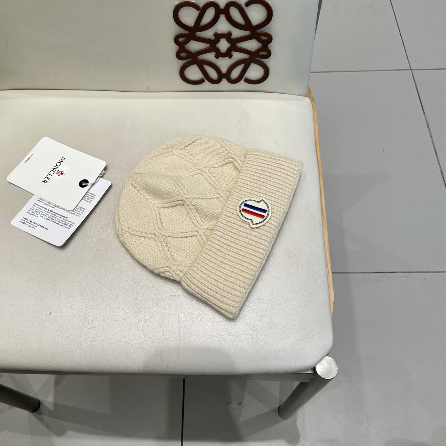  蒙口Moncler盟可睐💥官网经典针织帽，原单复刻.非常柔软亲肤，弹性很好💓有质感又非常百搭的款式~保