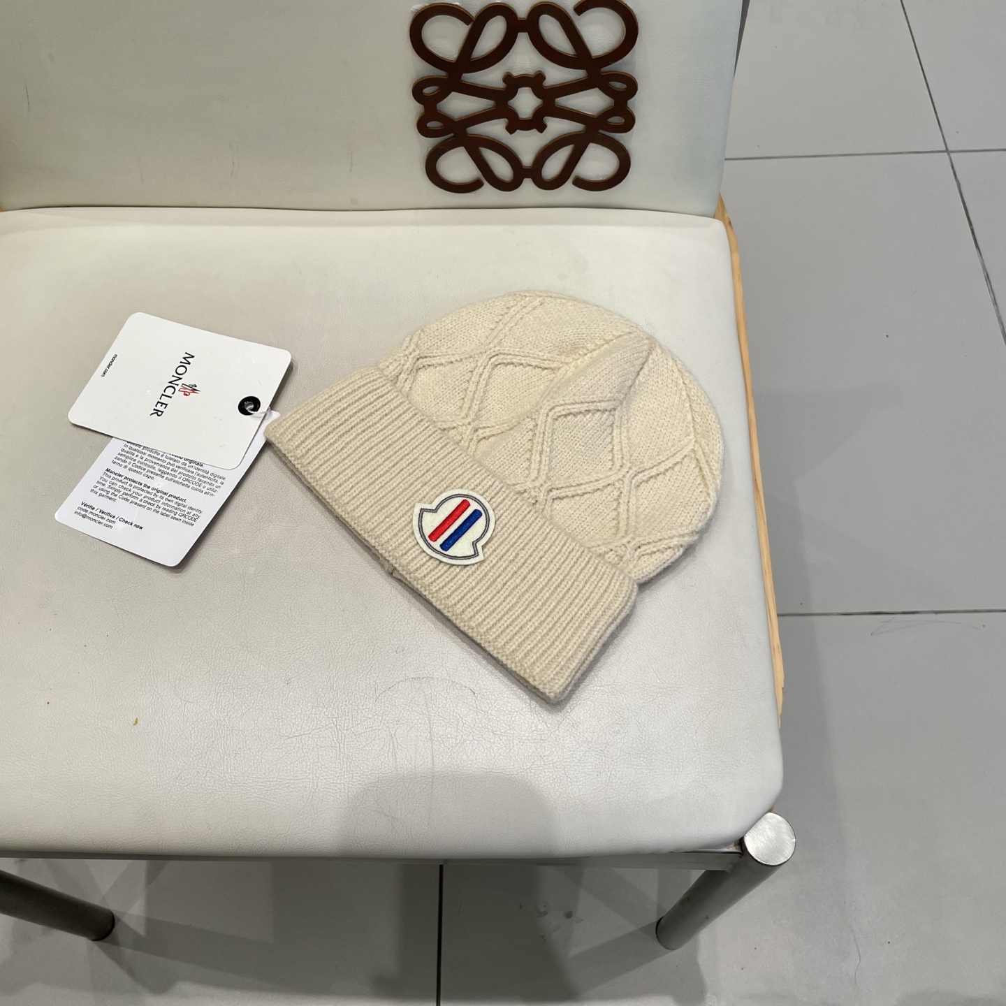  蒙口Moncler盟可睐💥官网经典针织帽，原单复刻.非常柔软亲肤，弹性很好💓有质感又非常百搭的款式~保