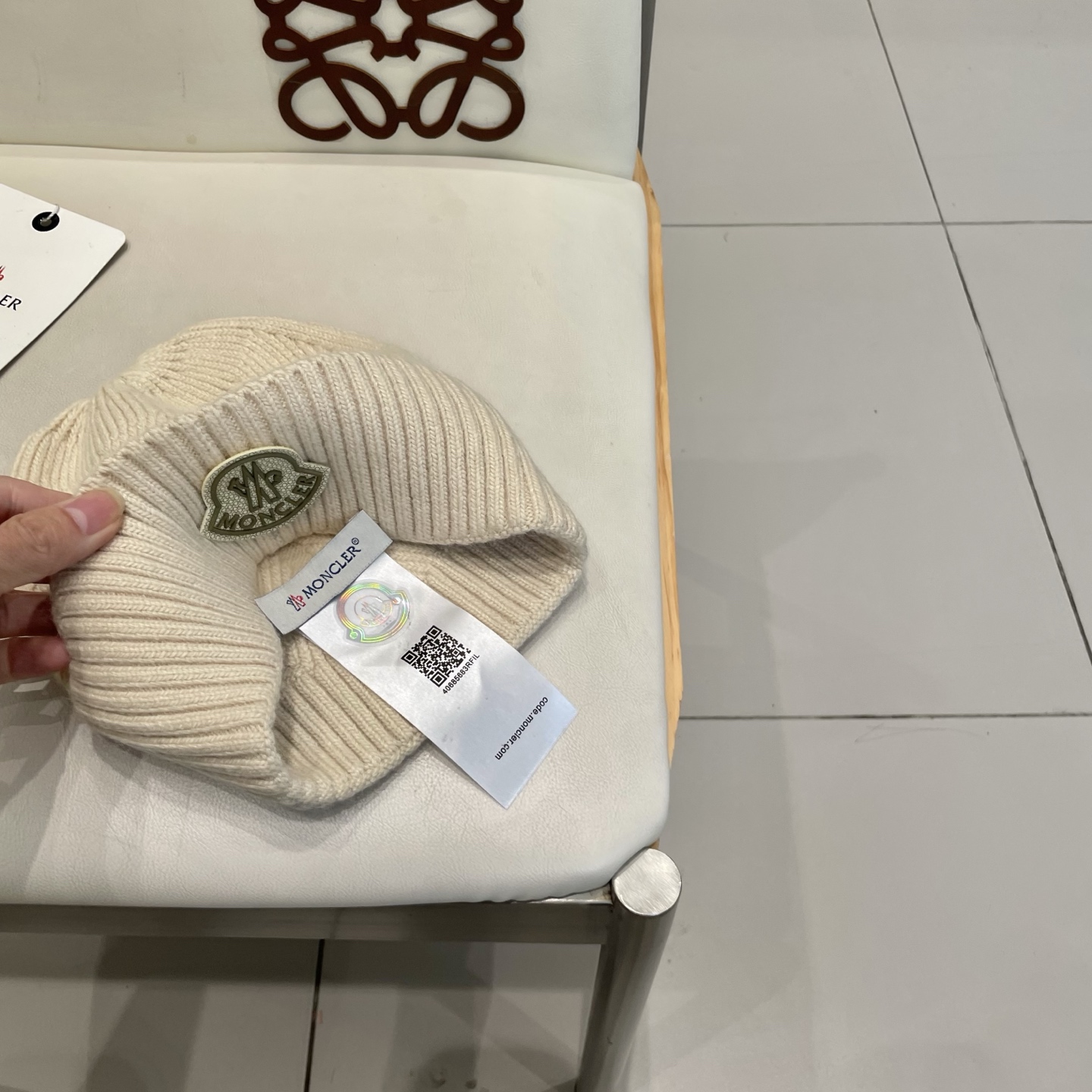  蒙口MONCLER🎩官方热卖爆款，羊毛针织毛线帽，百分之70羊毛，30兔毛，时尚好品质高端大气，超柔软