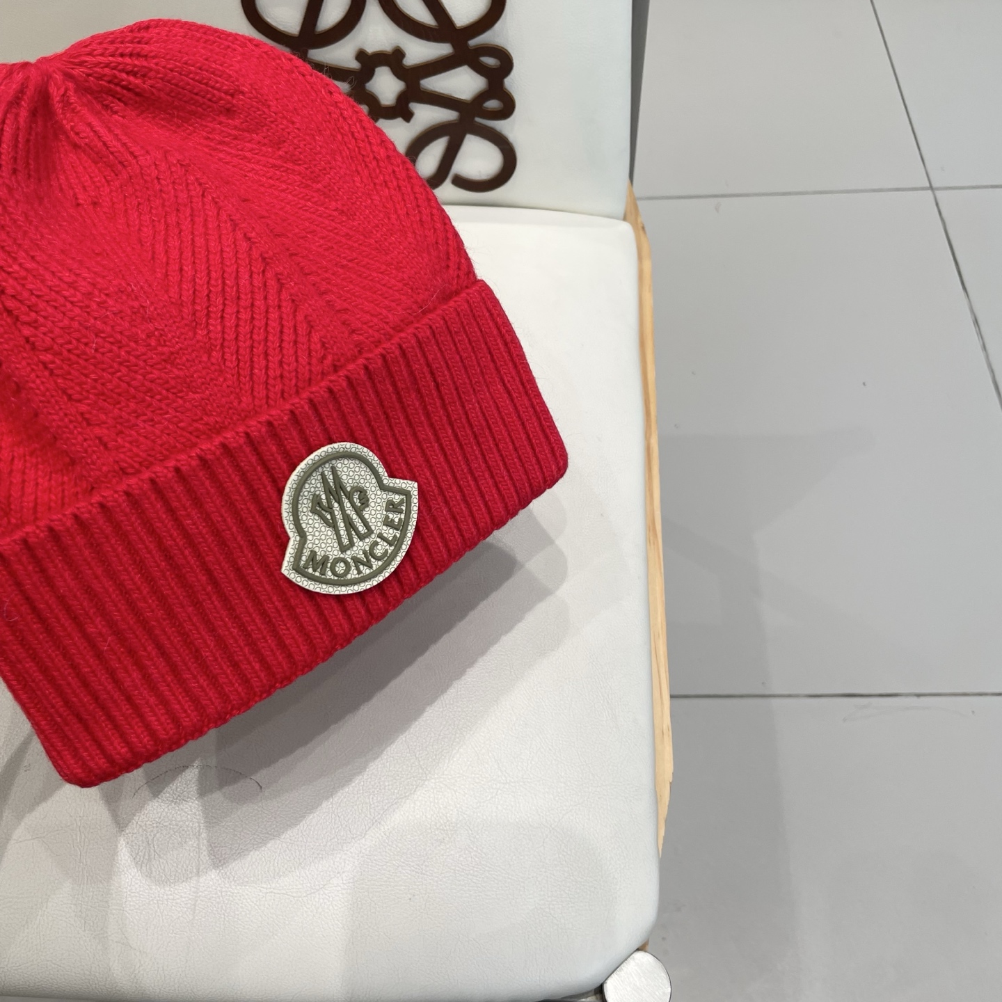  蒙口MONCLER🎩官方热卖爆款，羊毛针织毛线帽，百分之70羊毛，30兔毛，时尚好品质高端大气，超柔软