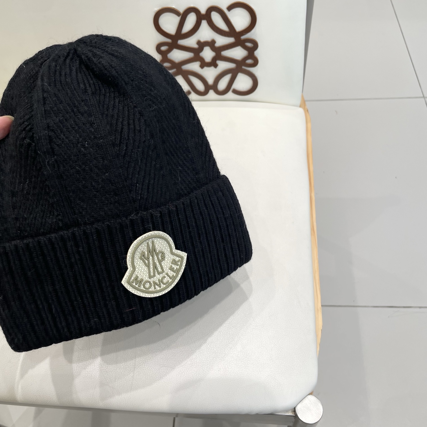  蒙口MONCLER🎩官方热卖爆款，羊毛针织毛线帽，百分之70羊毛，30兔毛，时尚好品质高端大气，超柔软