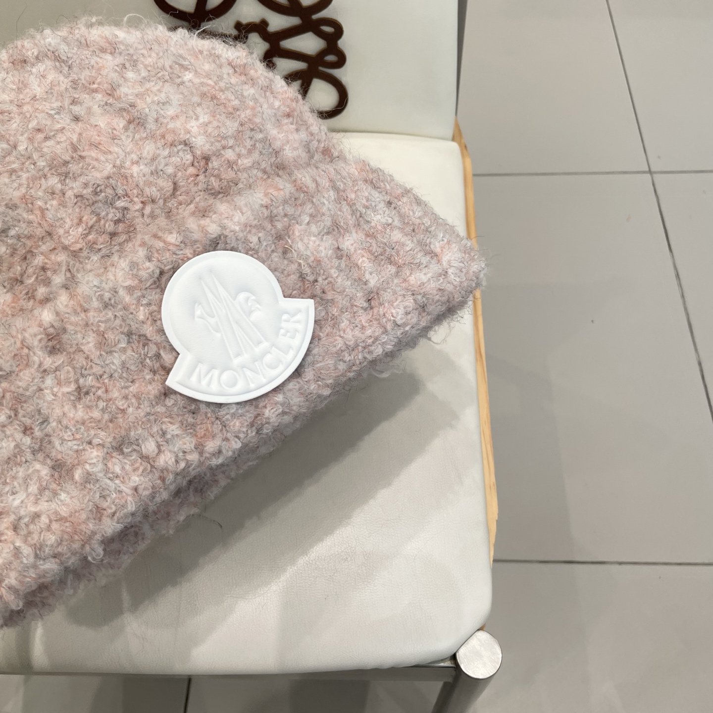  蒙口MONCLER 秋冬毛线包头帽子大头围显脸小纯色加厚保暖毛绒针织帽女