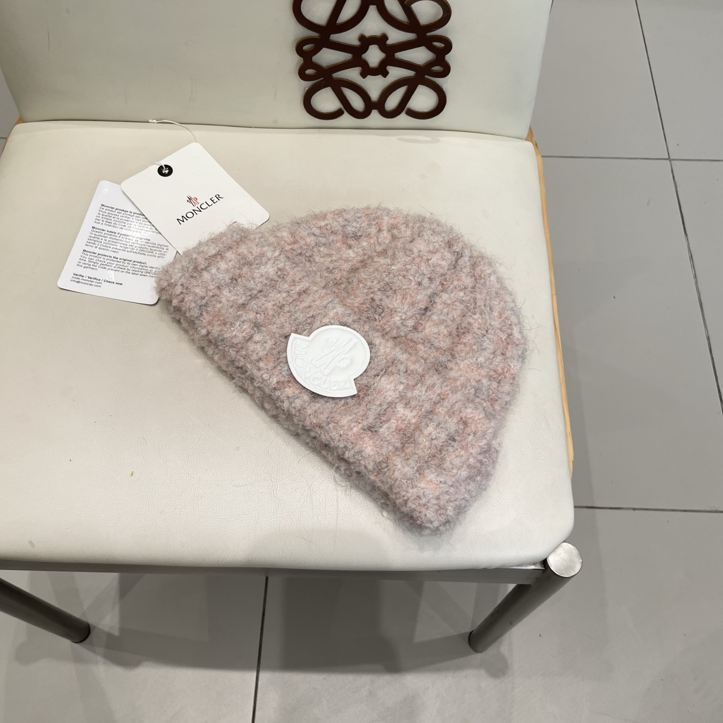  蒙口MONCLER 秋冬毛线包头帽子大头围显脸小纯色加厚保暖毛绒针织帽女