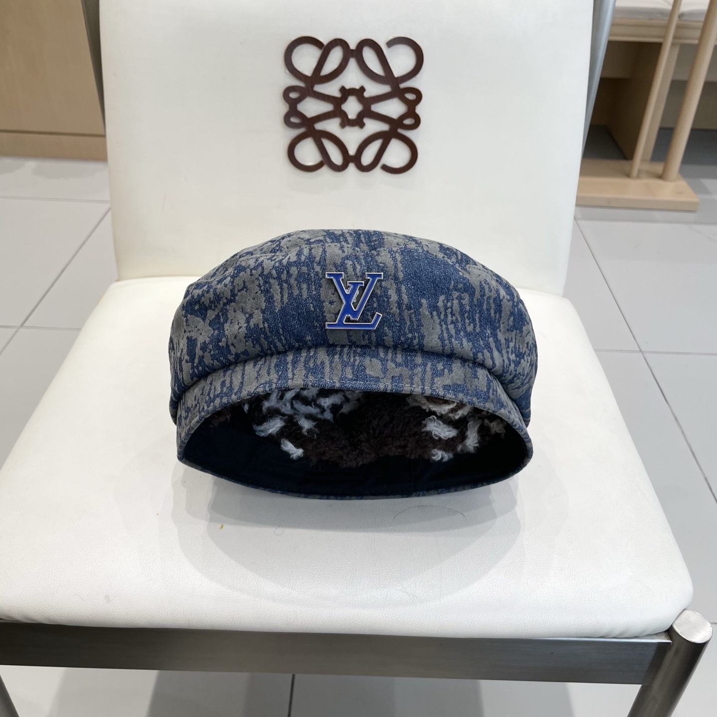  Lv路易威登秋冬新款韩版高端牛仔植绒八角帽女时尚休闲贝雷帽百搭显脸渔夫帽