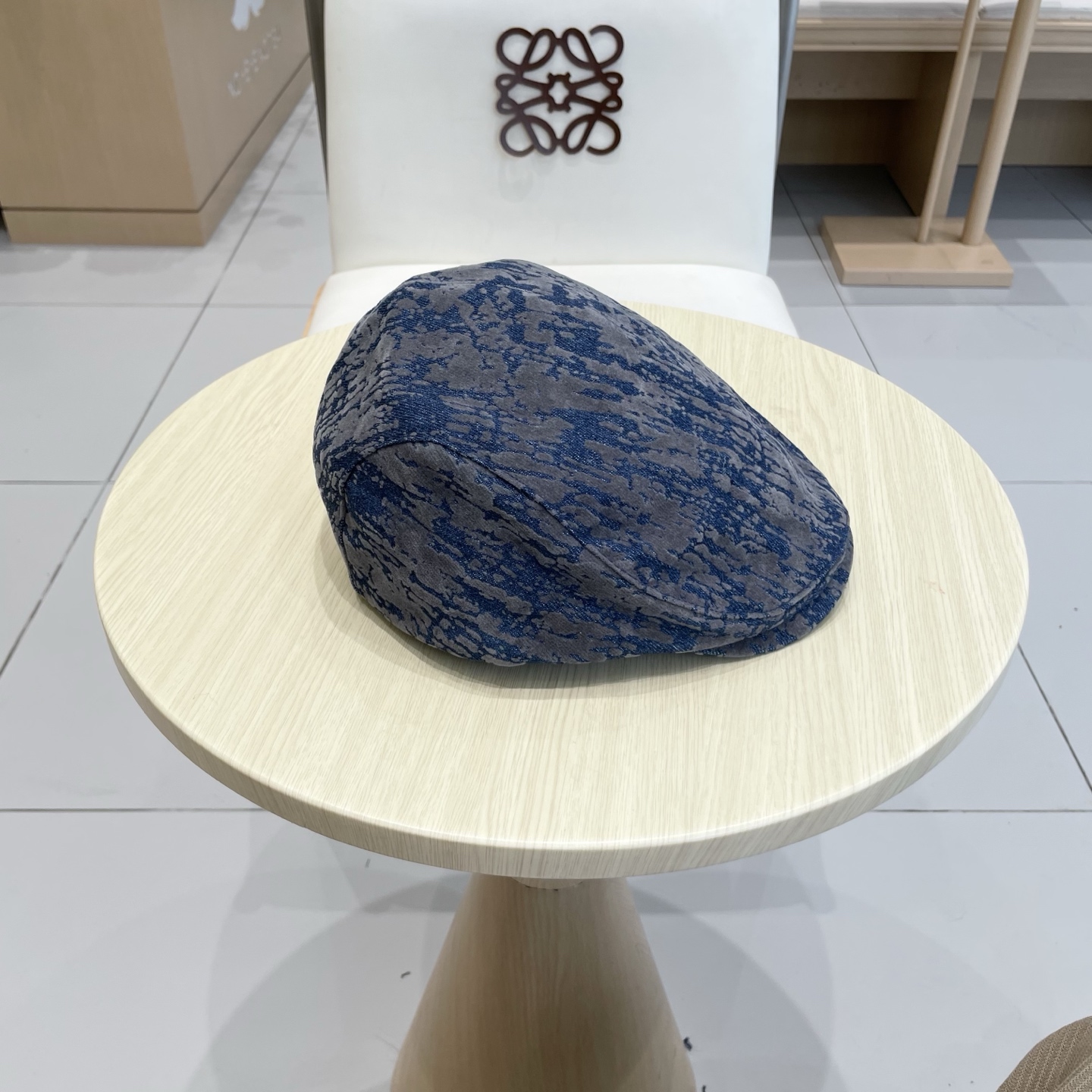  Lv路易威登秋冬新款韩版高端牛仔植绒八角帽女时尚休闲贝雷帽百搭显脸渔夫帽