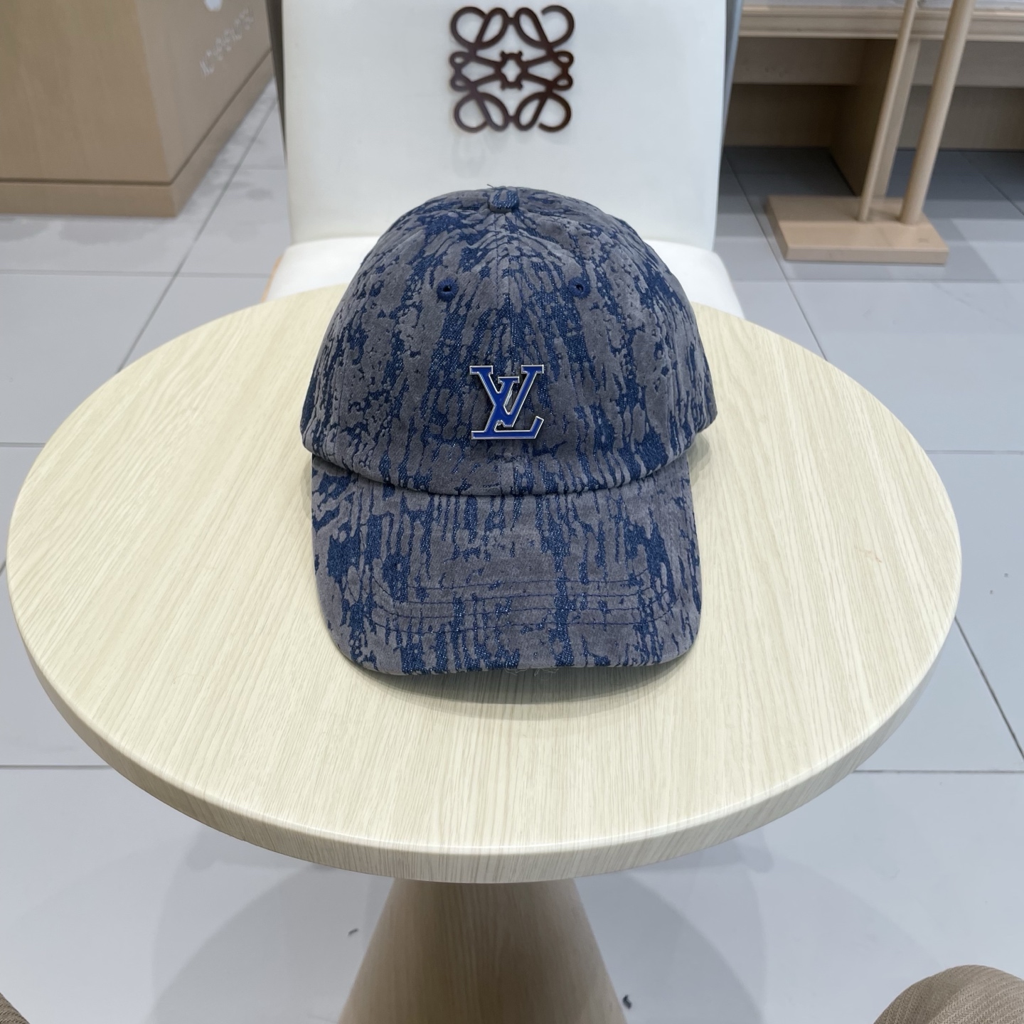  Lv路易威登秋冬新款韩版高端牛仔植绒八角帽女时尚休闲贝雷帽百搭显脸渔夫帽