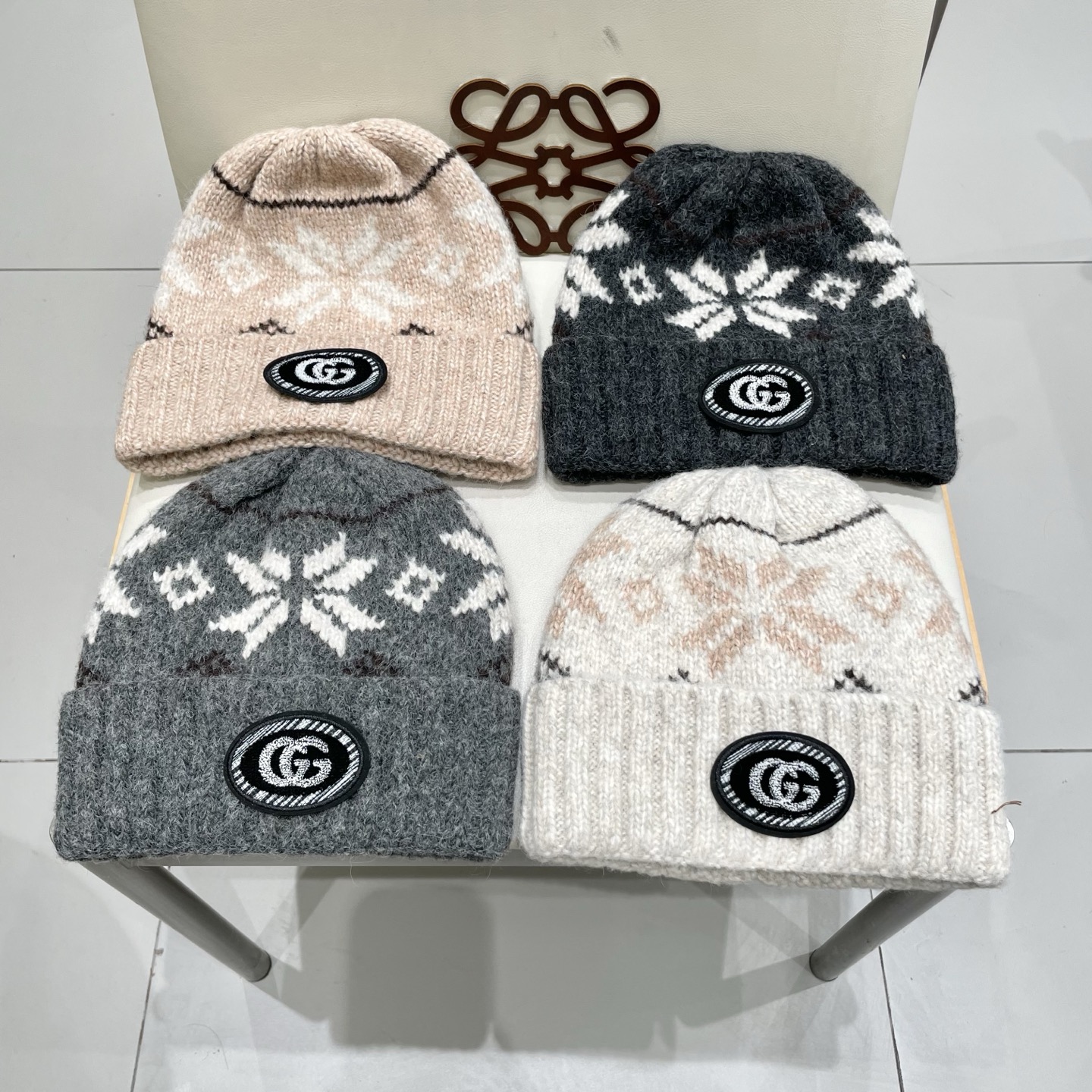 gucci古奇提花费尔岛风针织帽秋冬护耳羊绒保暖厚实毛线帽子休闲冷帽女