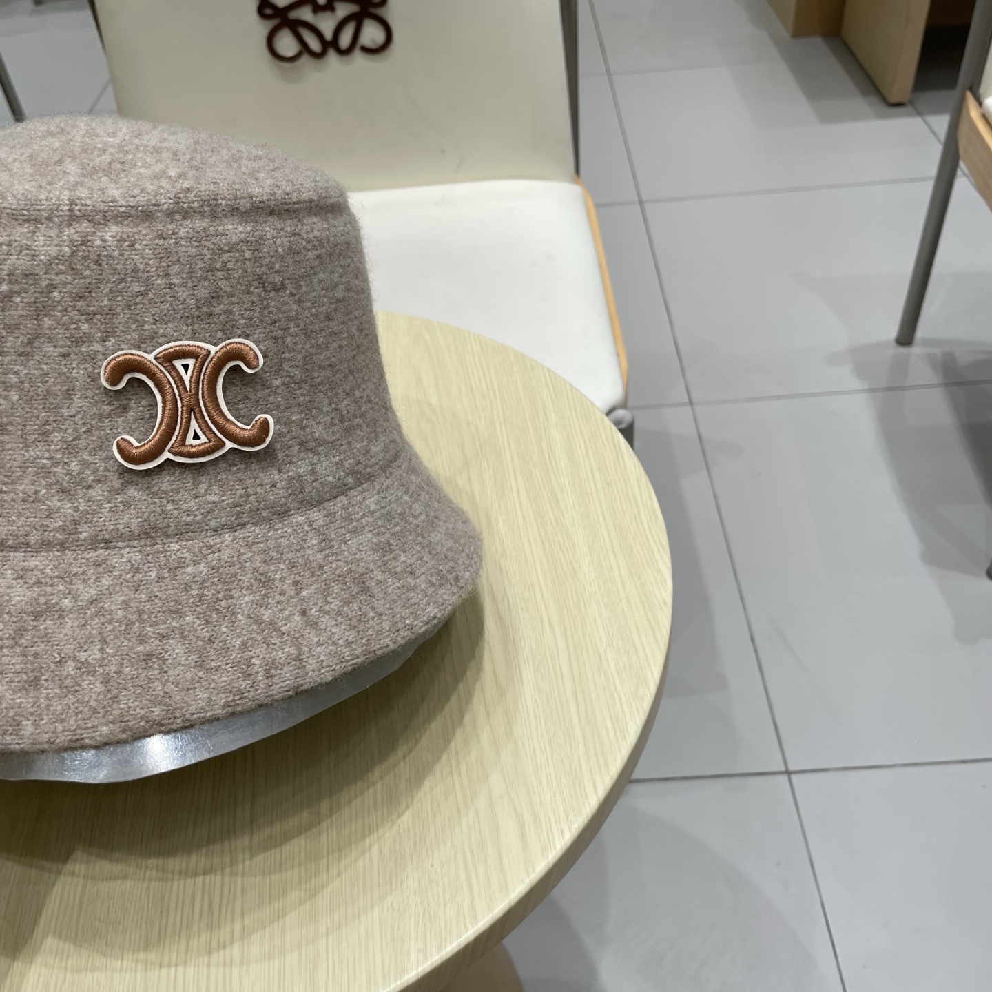  塞琳celine纯色羊毛渔夫帽子秋冬女显脸小文艺保暖防风百搭盆帽可折叠 