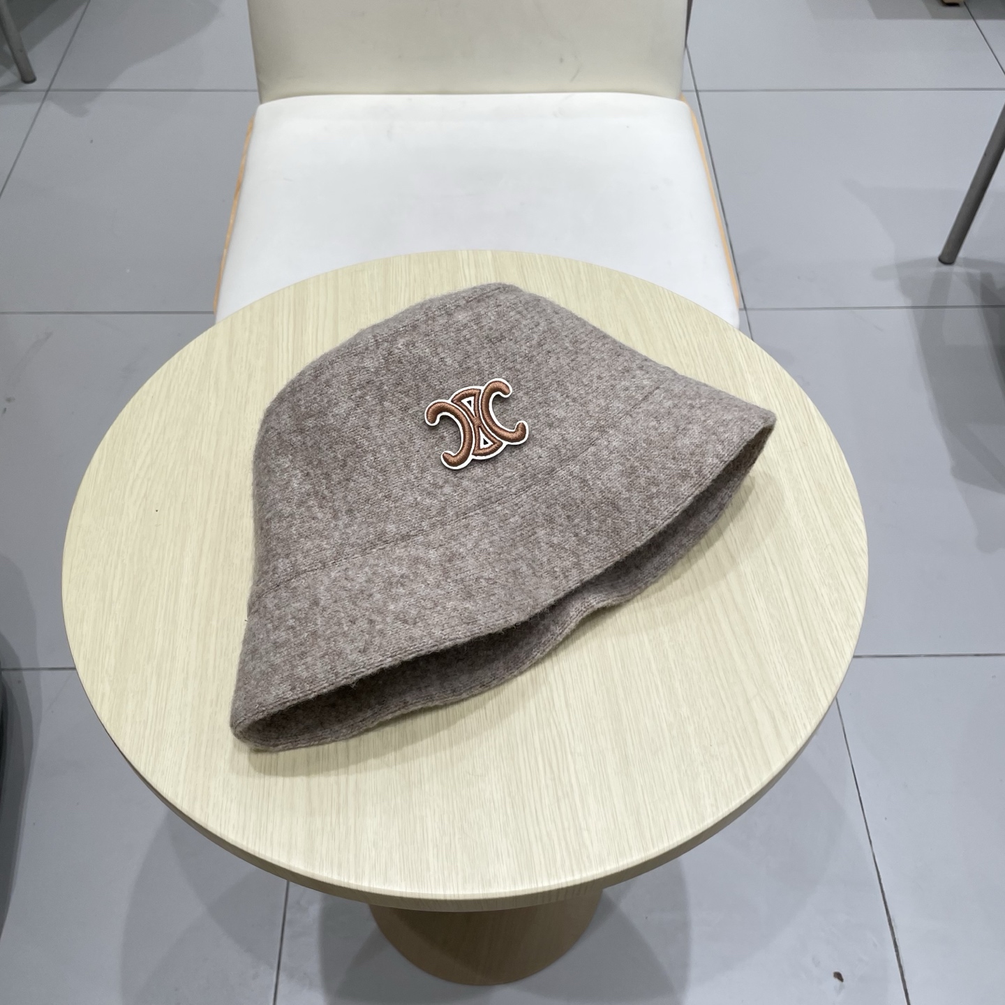  塞琳celine纯色羊毛渔夫帽子秋冬女显脸小文艺保暖防风百搭盆帽可折叠 