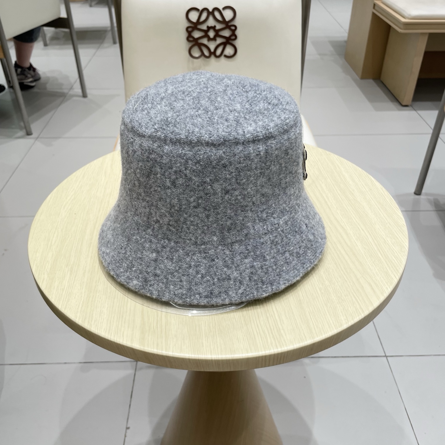  塞琳celine纯色羊毛渔夫帽子秋冬女显脸小文艺保暖防风百搭盆帽可折叠 