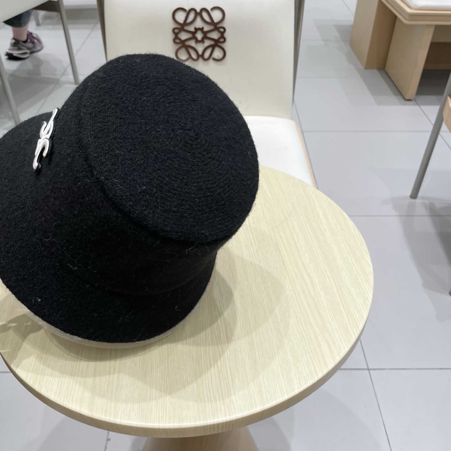  塞琳celine纯色羊毛渔夫帽子秋冬女显脸小文艺保暖防风百搭盆帽可折叠 