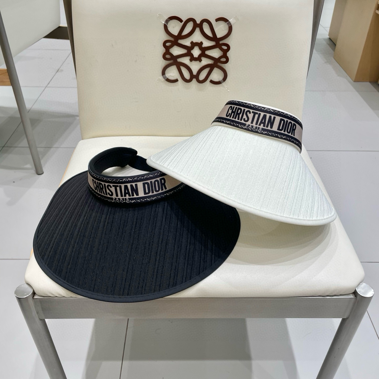  Dior 迪奥草帽空顶遮阳帽，官方款，可调节