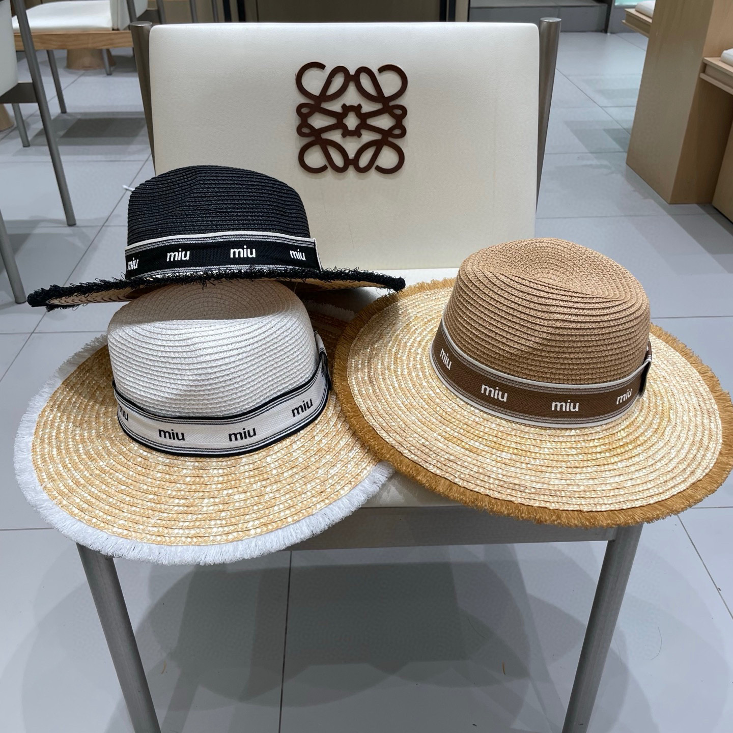  缪缪miumiu新款巴拿马草帽，高级定制，名媛风，夏季防晒防紫外线，出行必备，百搭好看