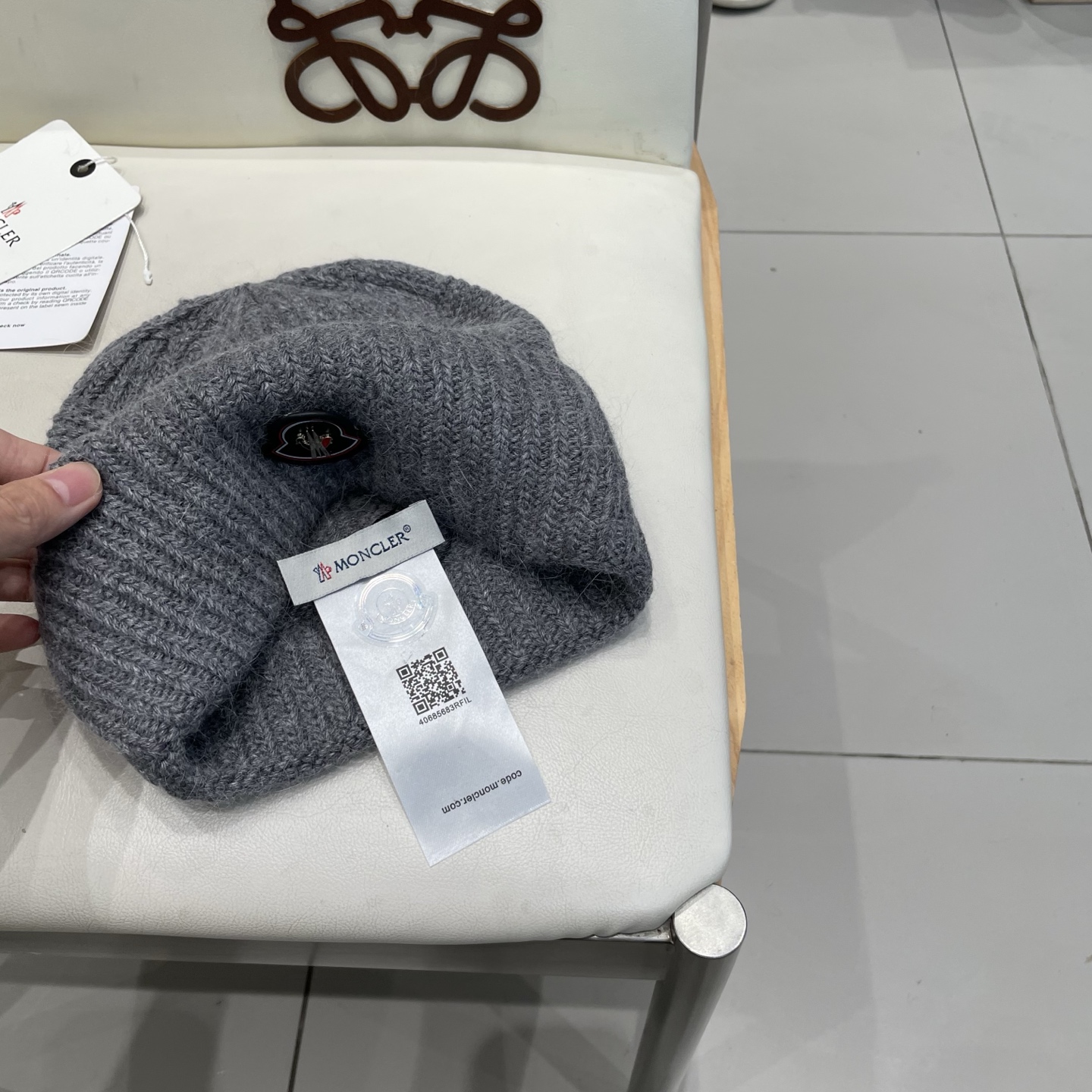 蒙口MONCLER羊毛🦙加兔毛针织帽子女士秋冬季毛球加厚款保暖护耳百搭韩毛线帽堆堆帽潮
