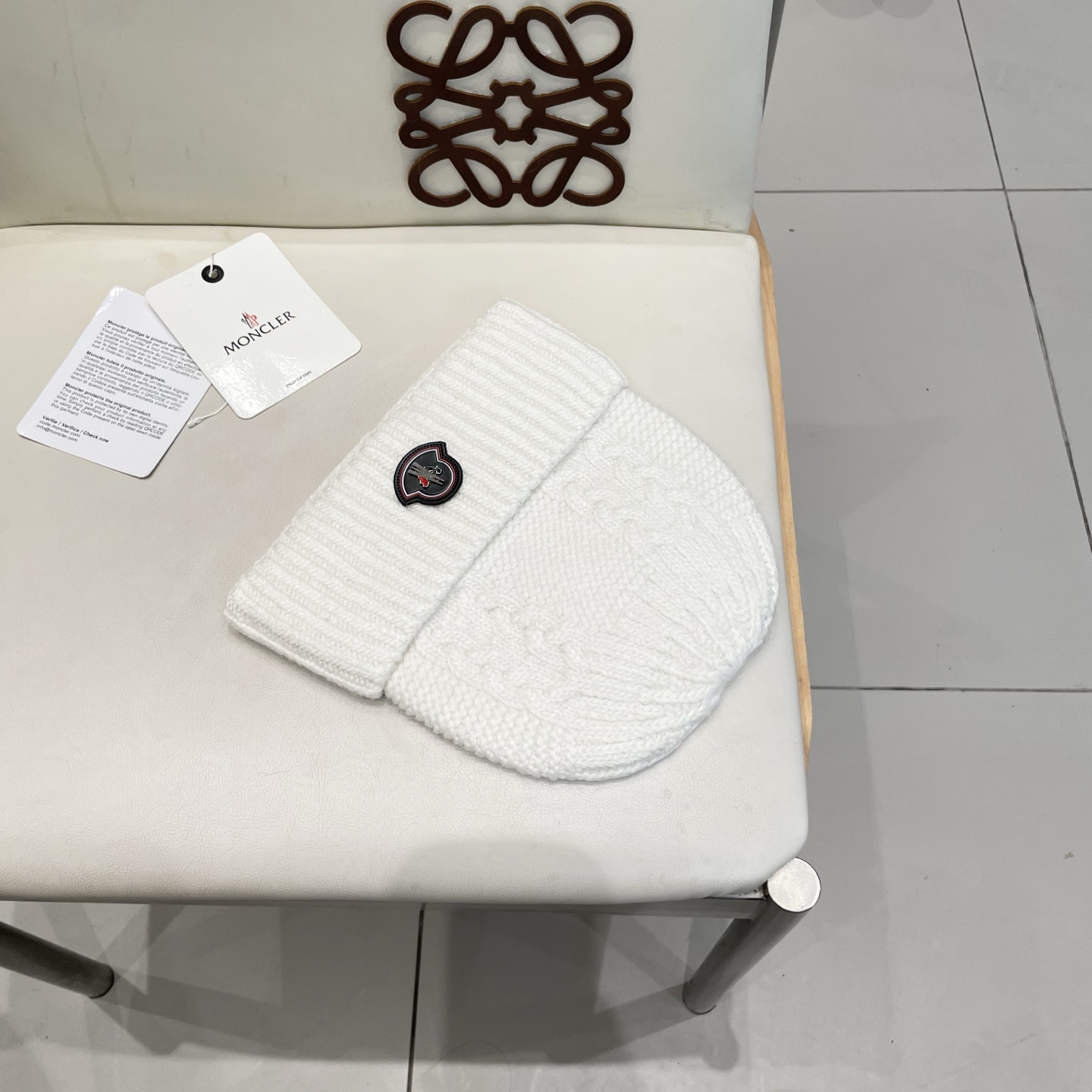  蒙口MONCLER羊毛🦙加兔毛针织帽子女士秋冬季毛球加厚款保暖护耳百搭韩毛线帽堆堆帽潮