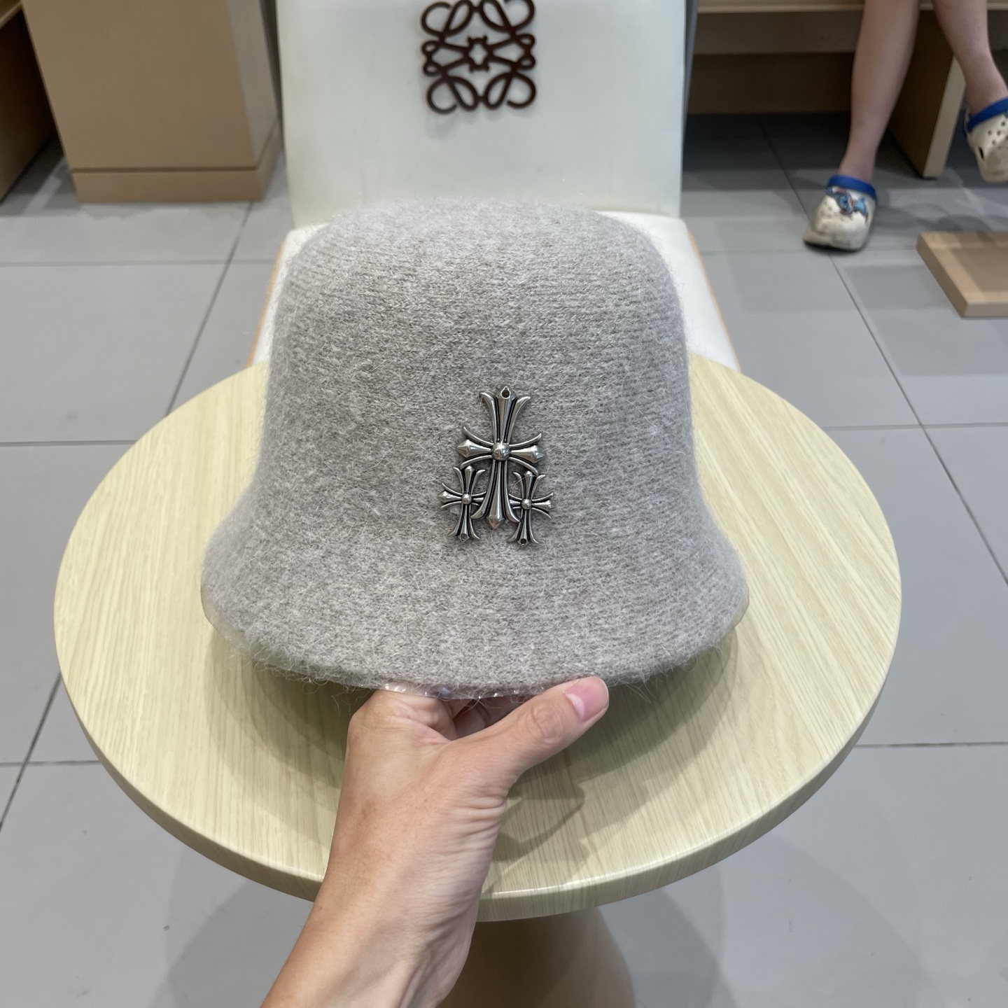  Chrome Hearts 克罗心高品质软糯羊驼毛针织渔夫帽子女秋冬季百搭韩版显脸小盆帽大头围水桶帽