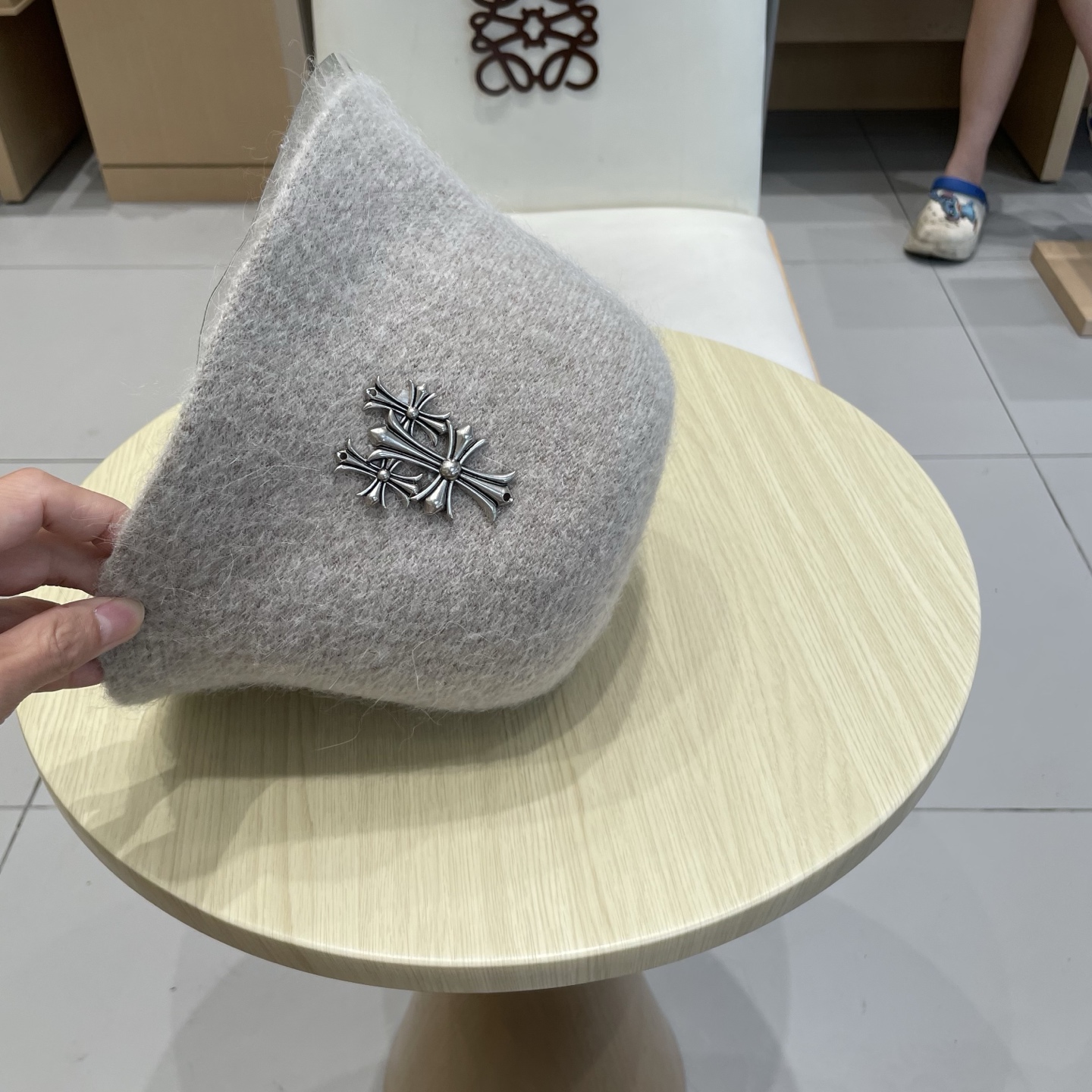  Chrome Hearts 克罗心高品质软糯羊驼毛针织渔夫帽子女秋冬季百搭韩版显脸小盆帽大头围水桶帽