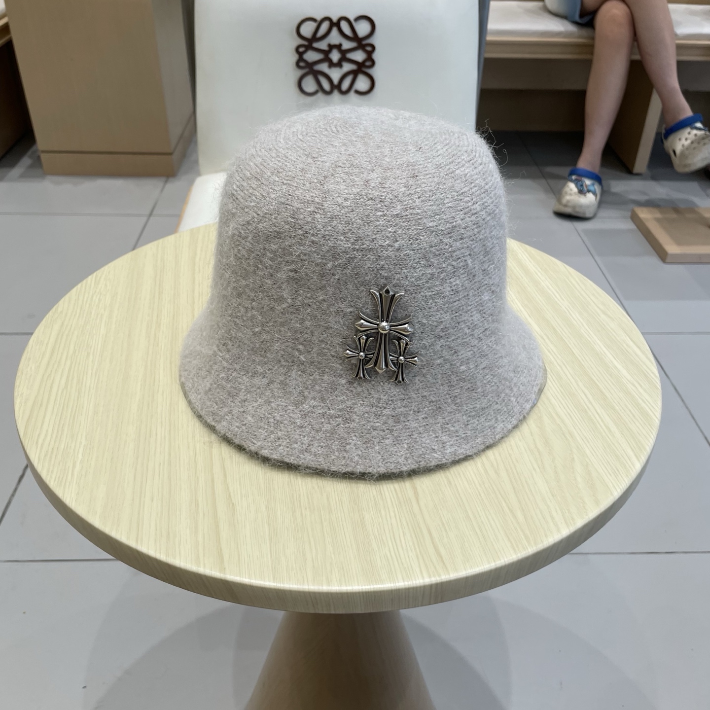  Chrome Hearts 克罗心高品质软糯羊驼毛针织渔夫帽子女秋冬季百搭韩版显脸小盆帽大头围水桶帽