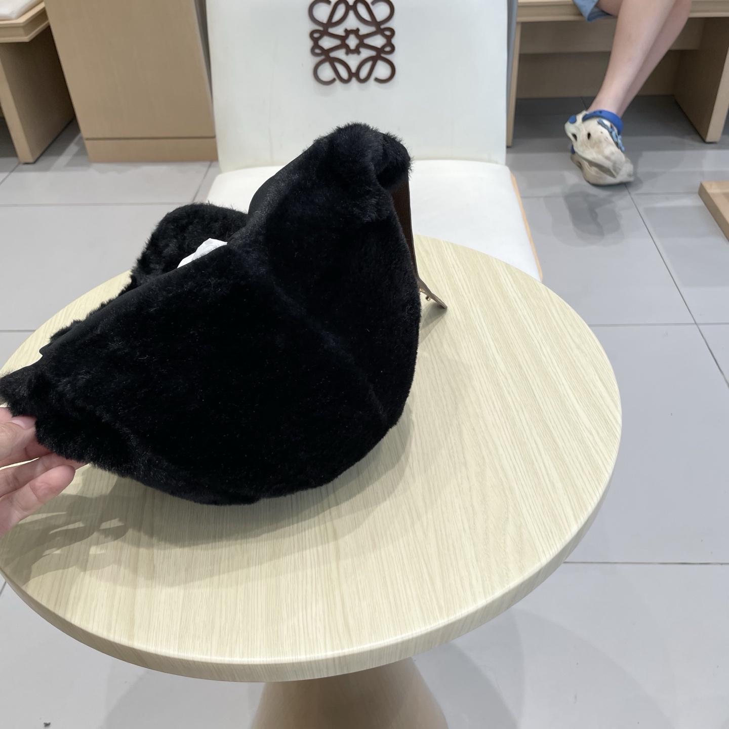 蒙口MONCLER毛绒棒球帽子女冬季2025新款宽帽檐大脸显脸小适合方圆脸鸭舌帽