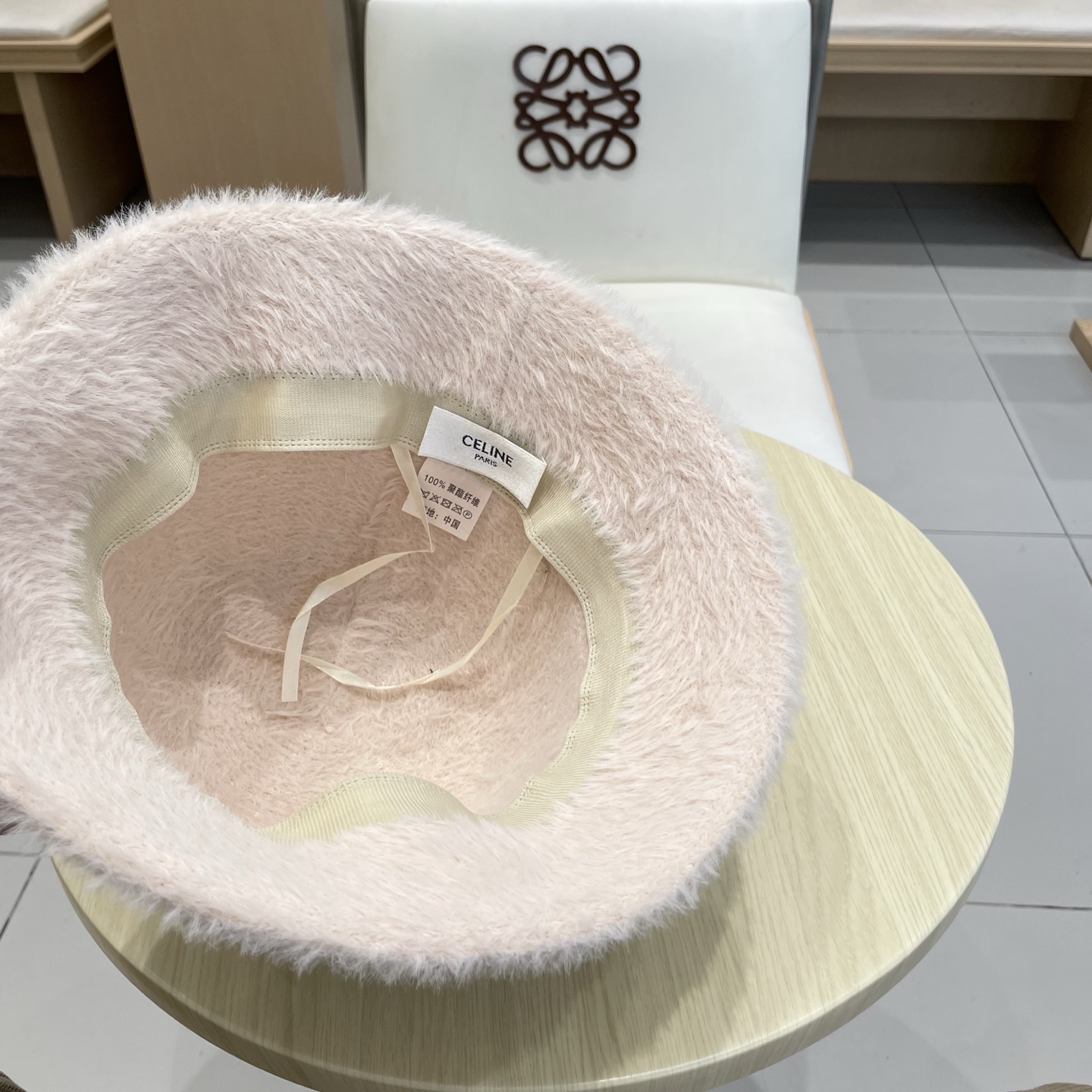 塞琳celine渔夫帽女秋冬毛绒绒帽子大头围保暖护耳显脸小兔毛可爱白色水桶帽